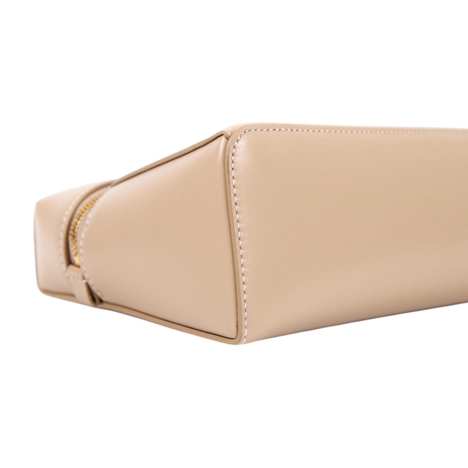 諾悠翩雅 LORO PIANA Extra Bag L23 斜背包 手提包 FAQ2126 淺乳香色EXTRA POCKET L23 防塵袋/背帶/吊飾