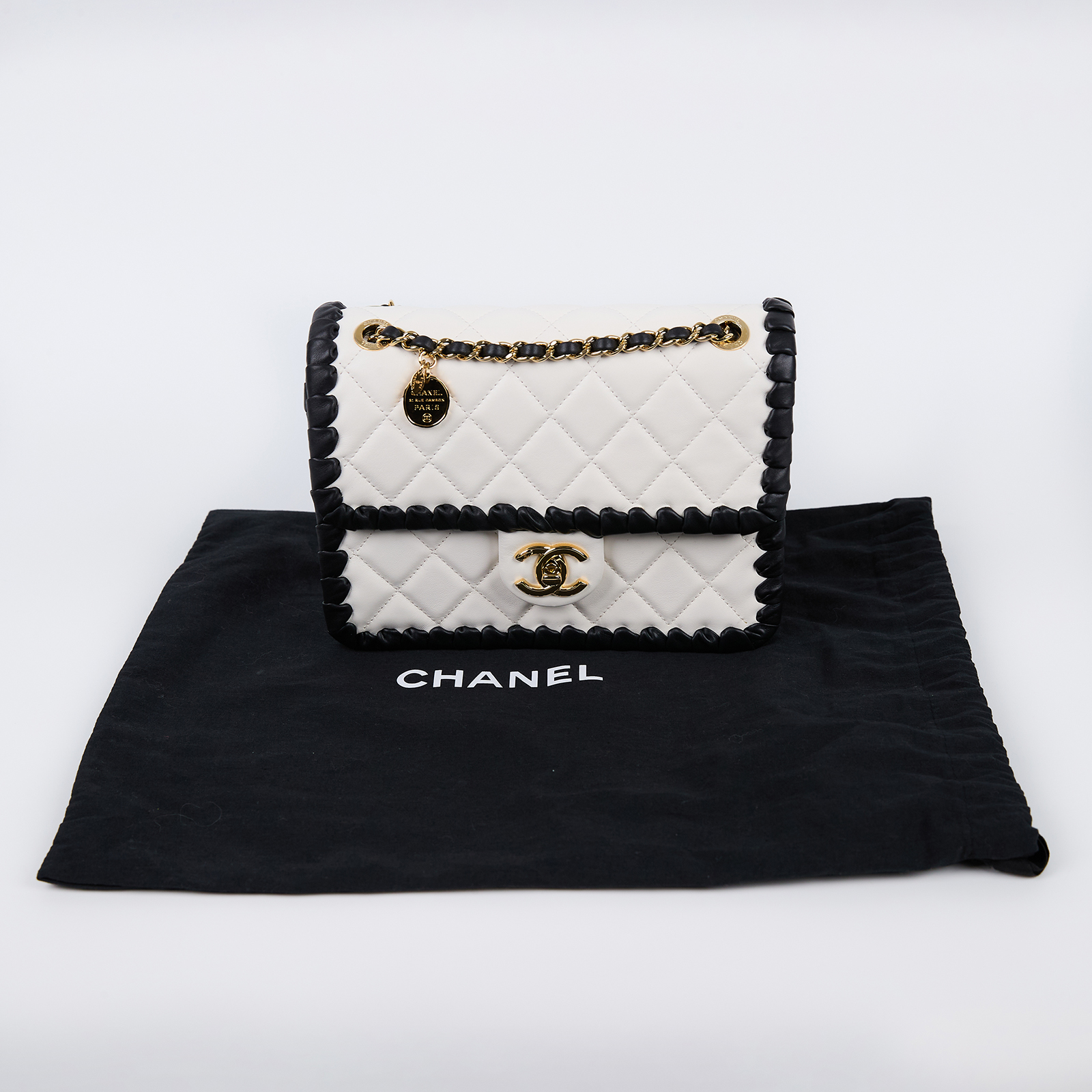 香奈兒 CHANEL CF 口蓋包 小型 肩背包 斜背包 AS2497 B23328 晶片款 熊貓羊FLAP BAG 防塵袋