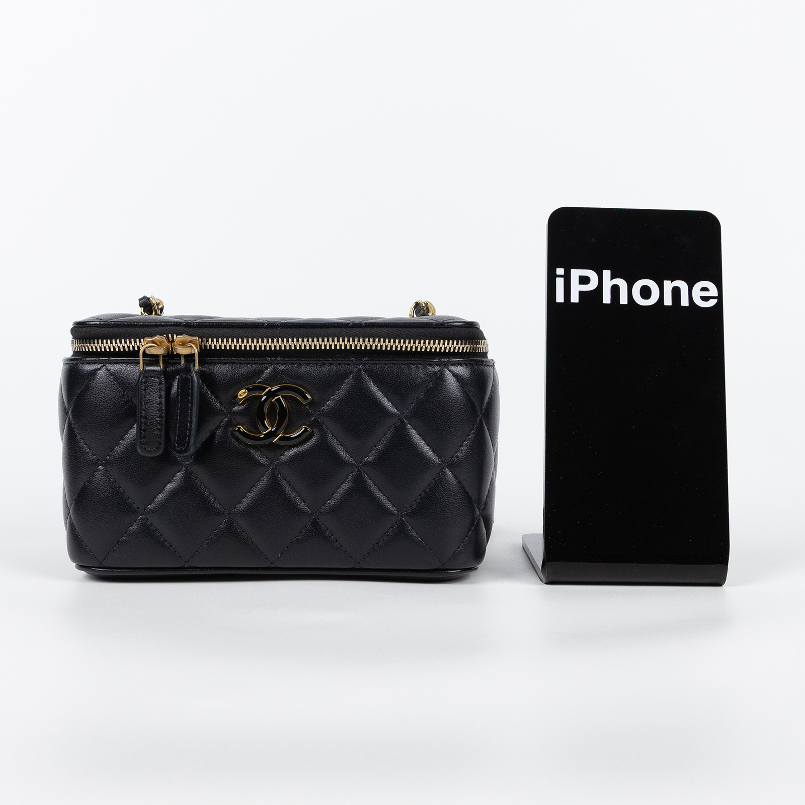 香奈兒 CHANEL CC LOGO 化妝盒 化妝箱 斜背包 Vanity Case AP3258 晶片款 黑金羊皮調節扣VANITY 防塵袋