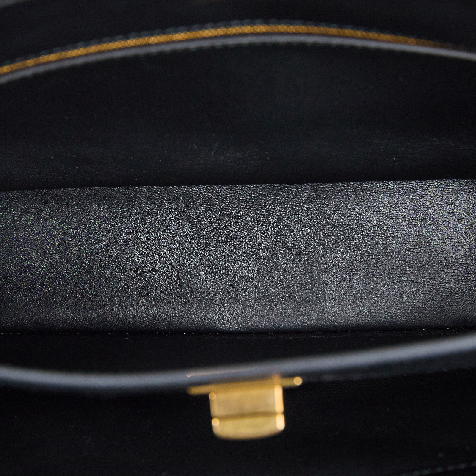 巴黎世家 BALENCIAGA Rodeo Small 郵差包 斜背包 手提包 金色五金 8217872AA4V  防塵袋/背帶/鑰匙圈吊飾