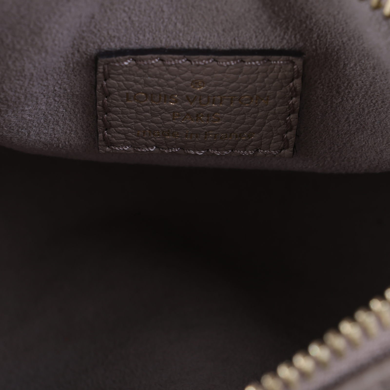 路易威登 LOUIS VUITTON Nano Speedy 手提 斜背 肩背包 灰色 奶油色 M82890 晶片款  原廠盒子/防塵袋/背帶