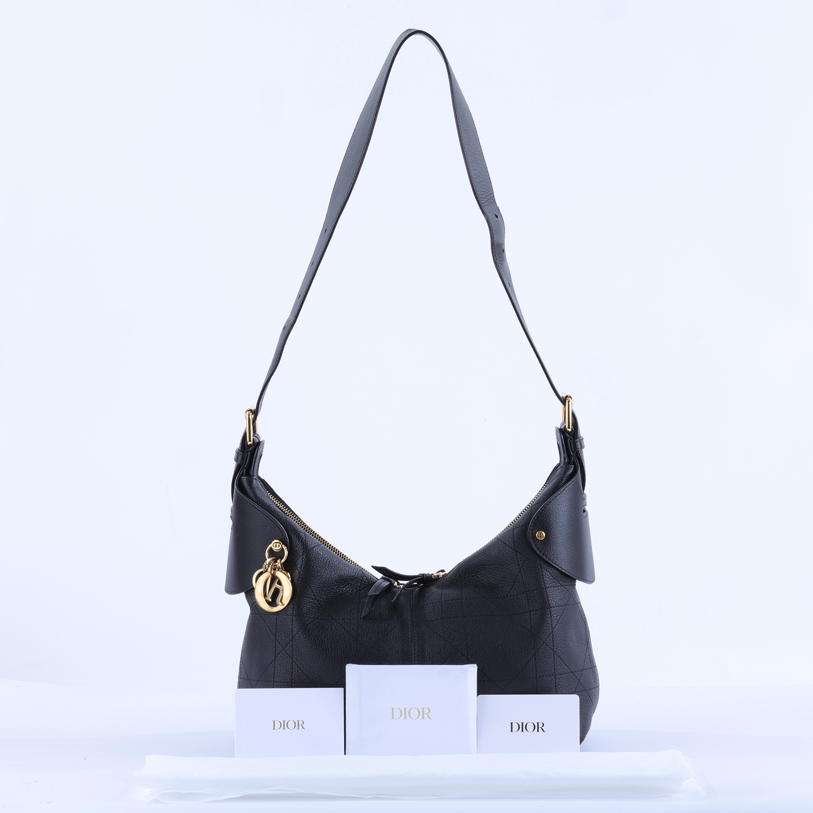 迪奧 CHRISTIAN DIOR Voyage 肩背包 流浪包 中型 M2846UJVC 黑VOYAGE肩背包 中號 保證卡