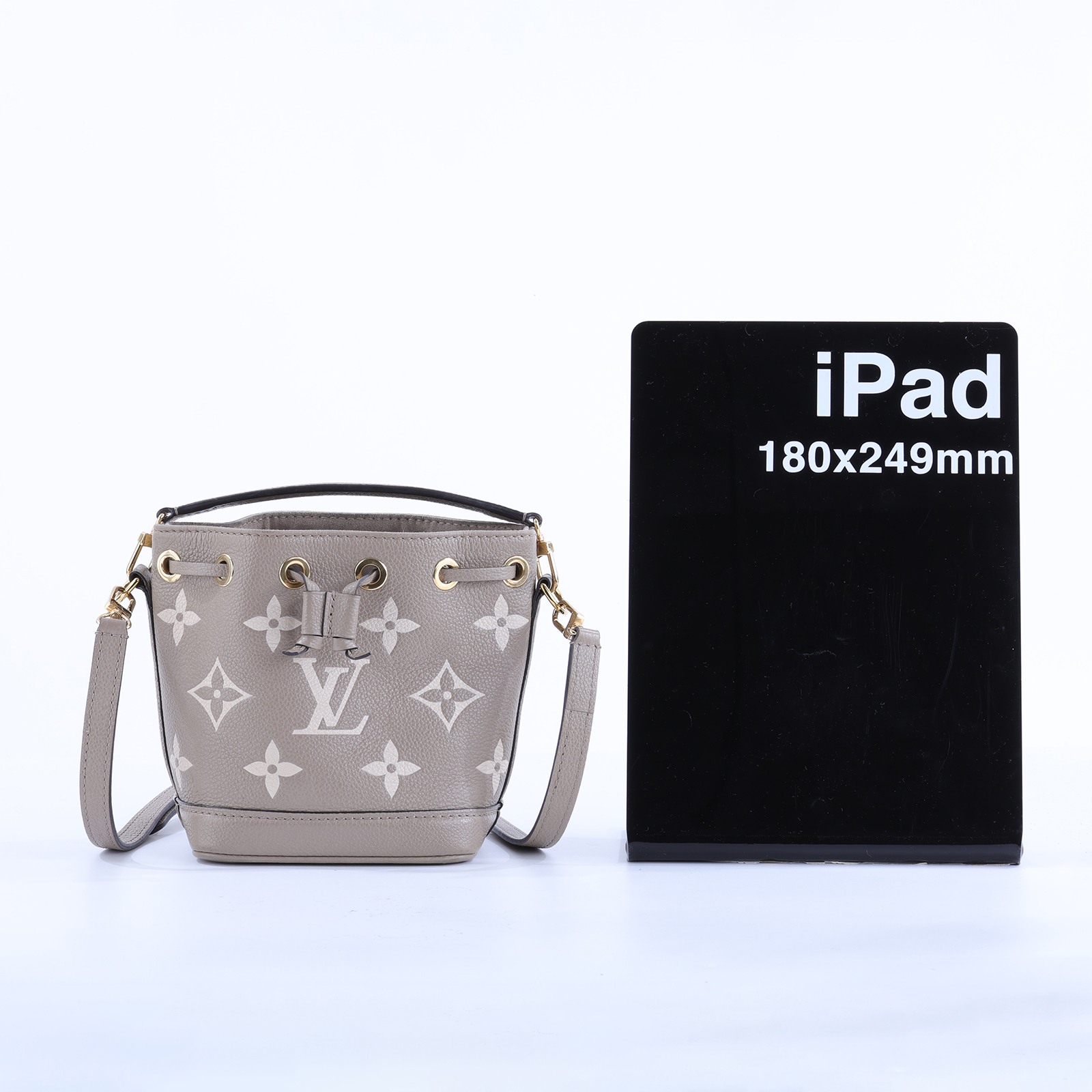 路易威登 LOUIS VUITTON Nano Noé 束口水桶包 Tourterelle 灰色 Cream色 M46291 晶片款  原廠盒子/背帶2