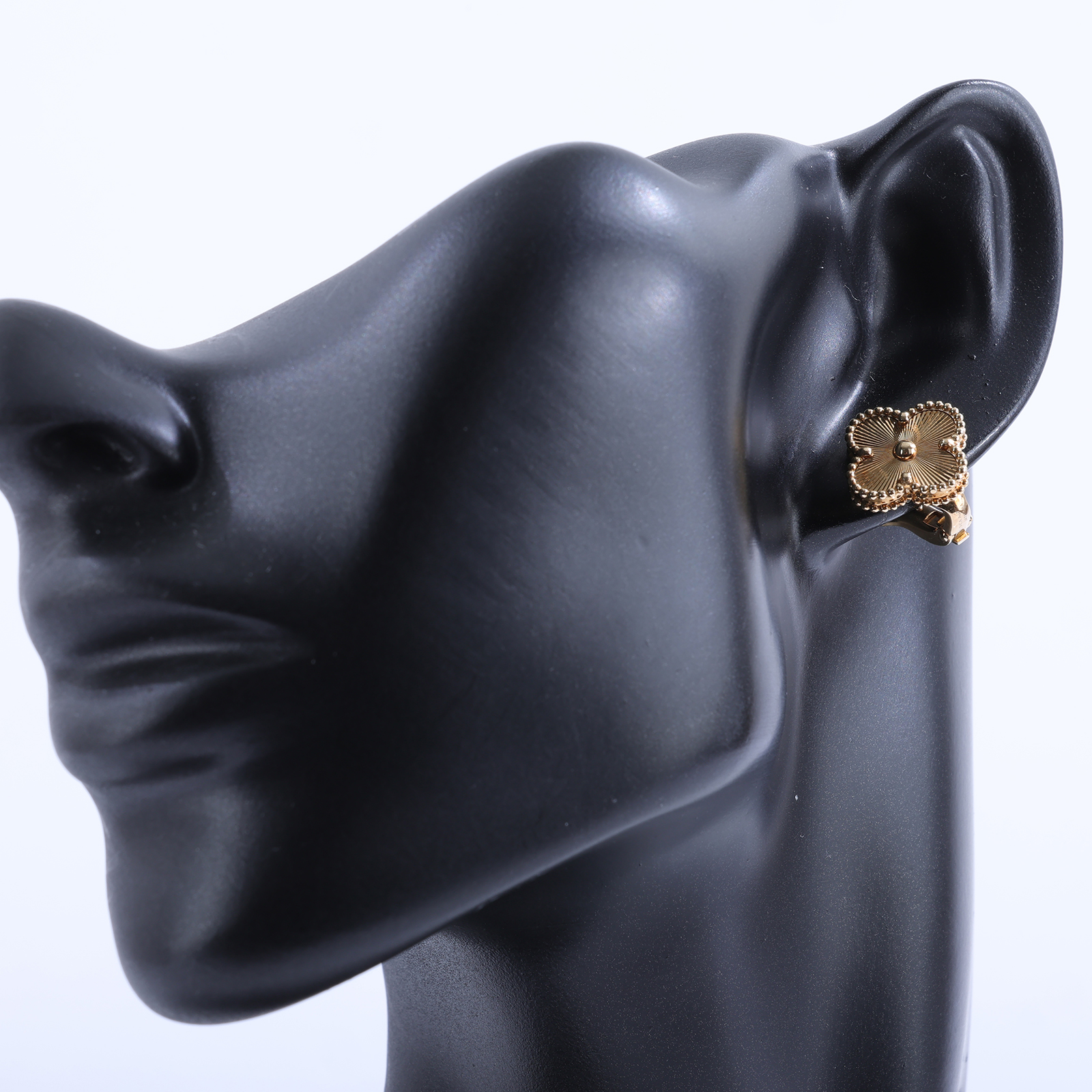 梵克雅寶 Van Cleef & Arpels Vintage Alhambra耳環 放射紋 18K黃金 VCARP3JL00  原廠盒子/原廠絨布盒子/保書