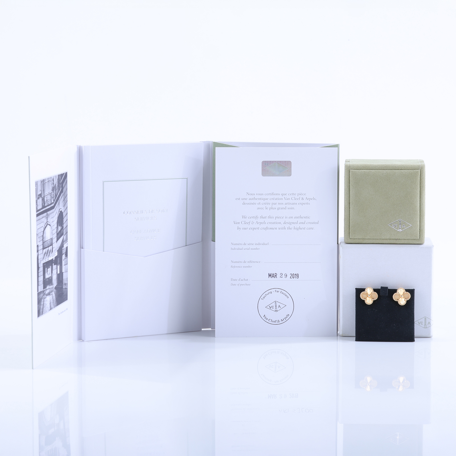 梵克雅寶 Van Cleef & Arpels Vintage Alhambra耳環 放射紋 18K黃金 VCARP3JL00  原廠盒子/原廠絨布盒子/保書