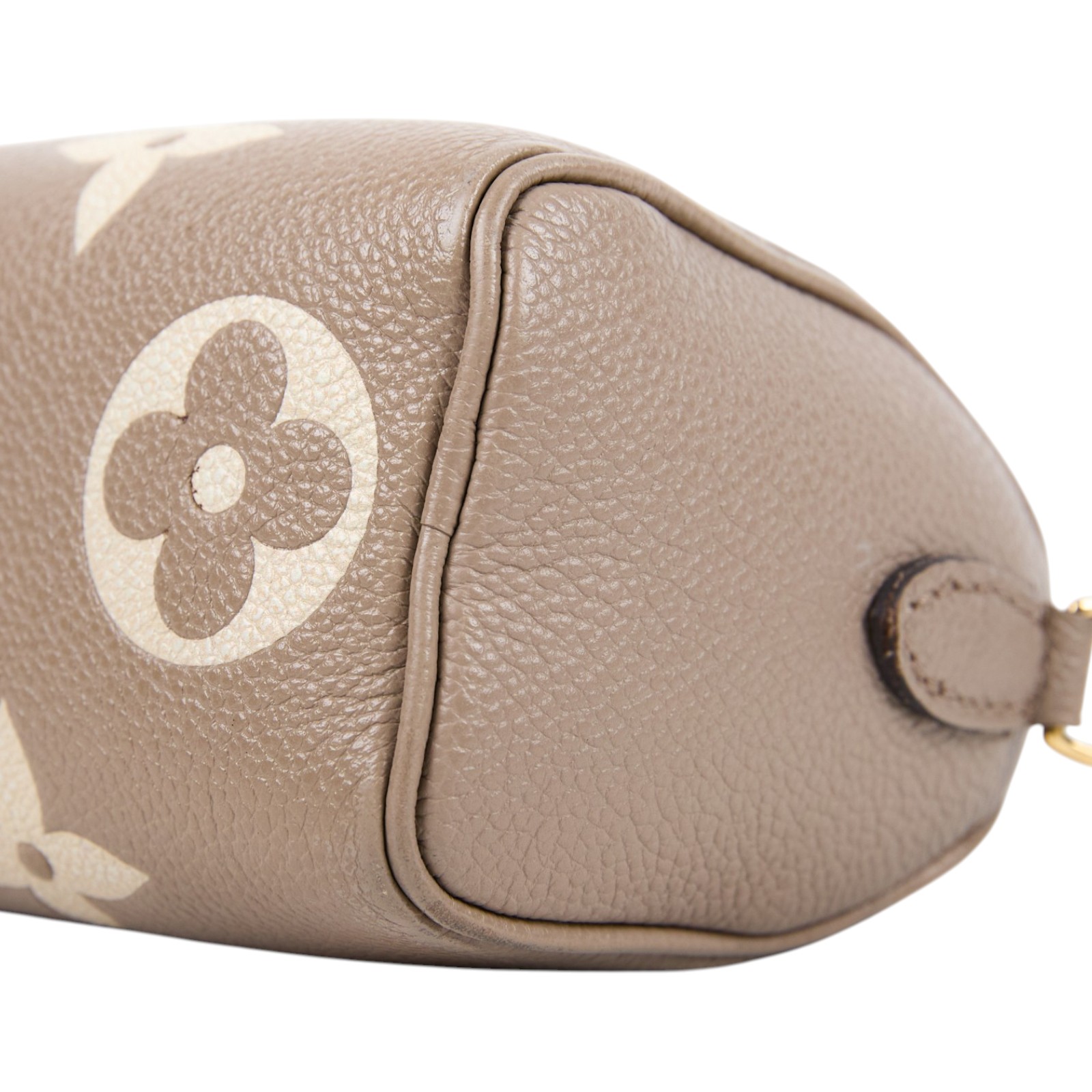 路易威登 LOUIS VUITTON Nano Speedy 手提 斜背 肩背包 灰色 奶油色 M82890 晶片款  原廠盒子/防塵袋/背帶/購買證明