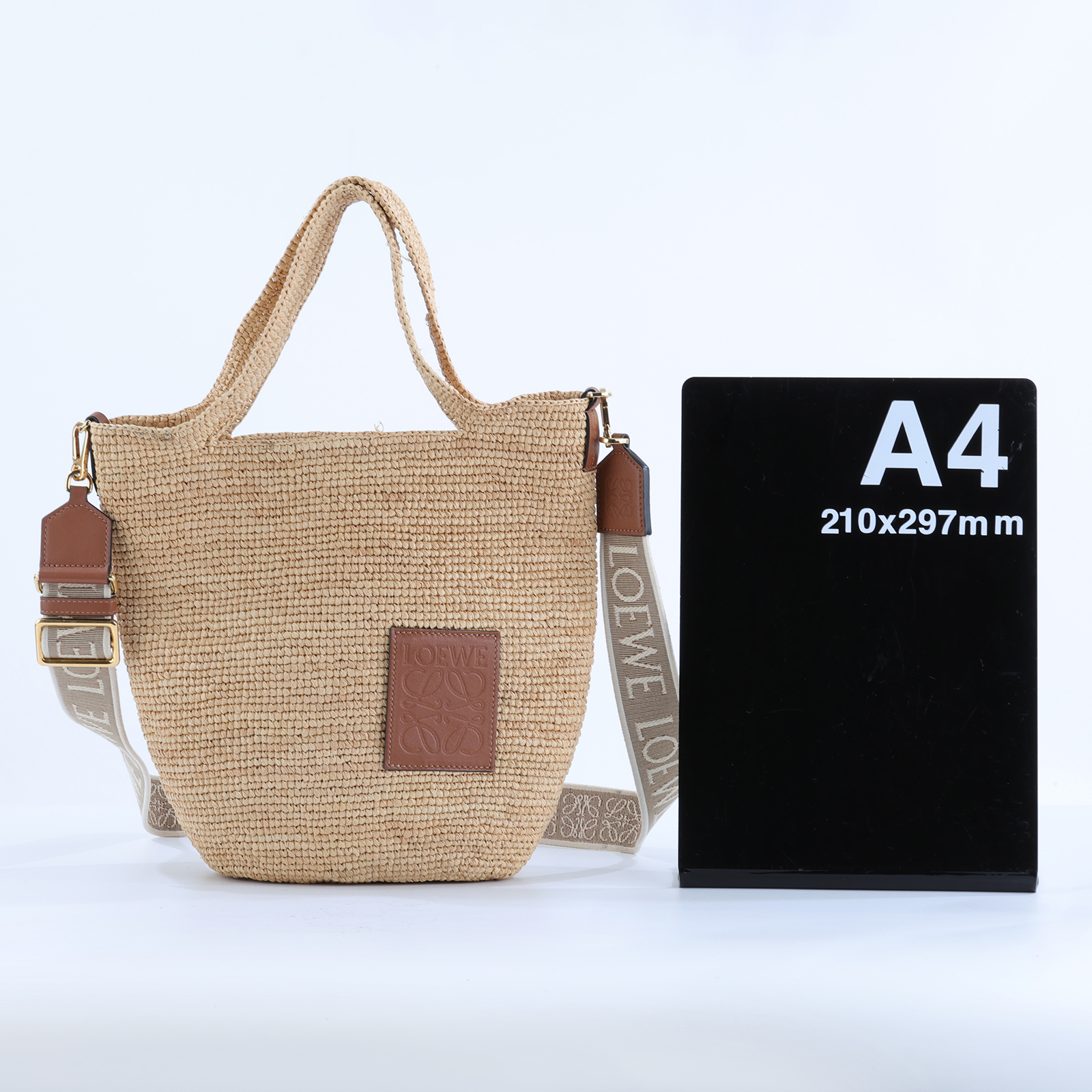 羅意威 LOEWE Slit 手提包 肩背包 斜背包 拉菲草 A685453X07 MINI SLIT竹編水桶包 防塵袋/背帶