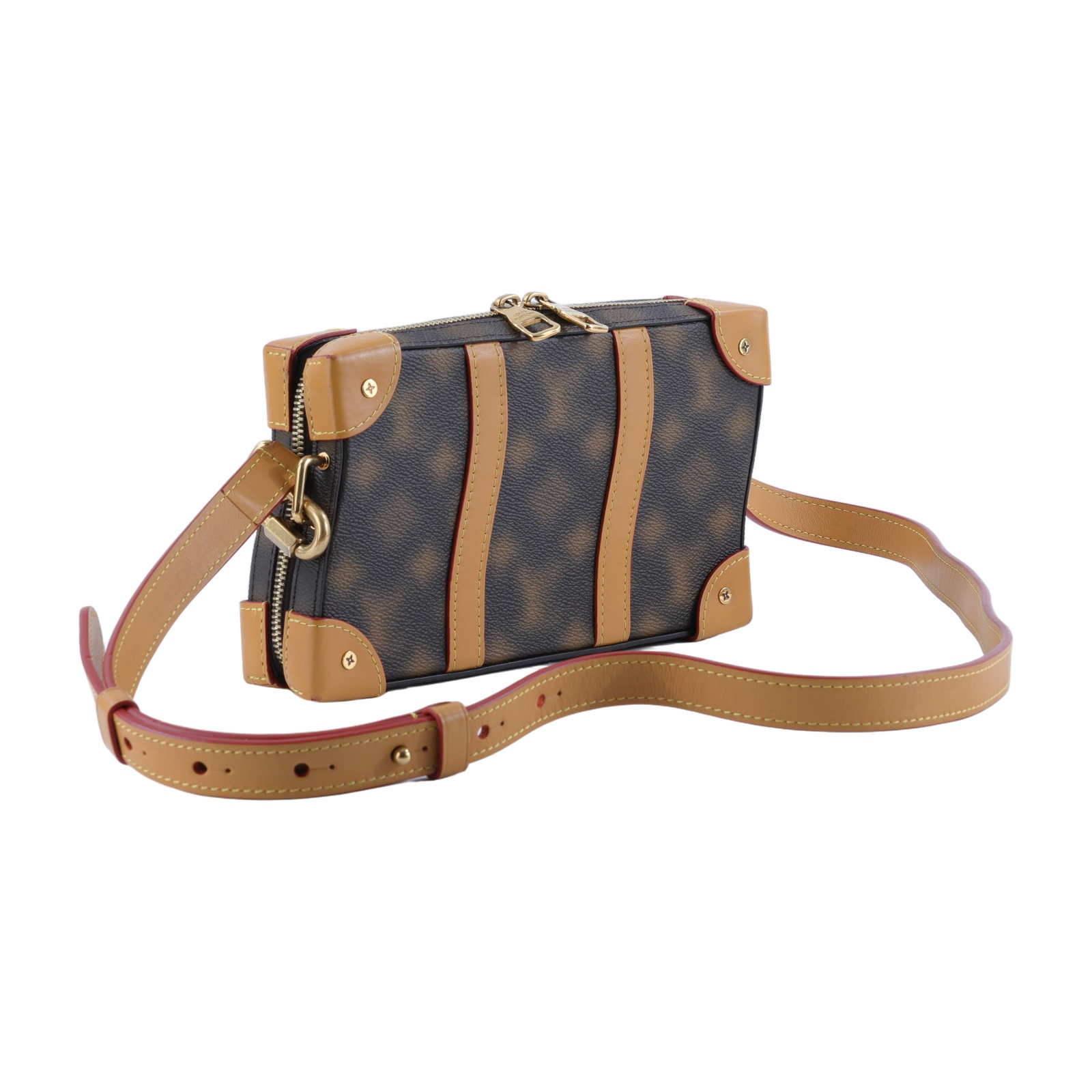 路易威登 LOUIS VUITTON Soft Trunk 盒子包 肩背包 斜背包 M81580 晶片款 Soft Trunk扭曲波浪造型盒子包 防塵袋/背帶