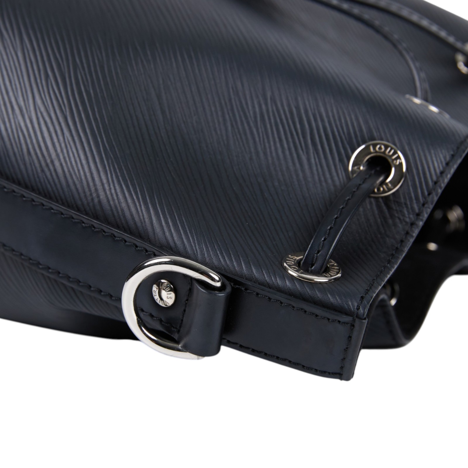 路易威登 LOUIS VUITTON Noé BB 水桶包 肩背包 斜背包 M12847 晶片款 黑Noé BB 防塵袋/內袋/背帶