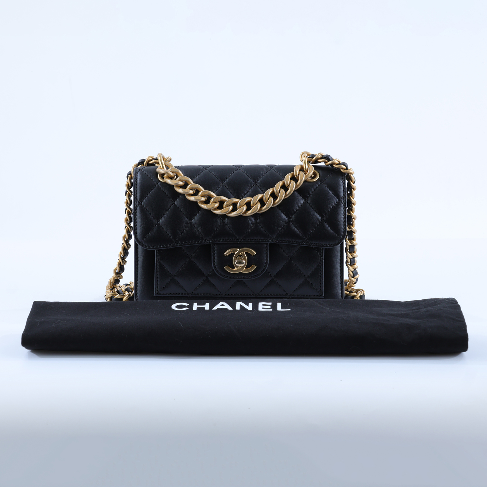 香奈兒 CHANEL Mini Flap 肩背包 斜背包 AS4051 晶片款 黑金豆腐包 防塵袋