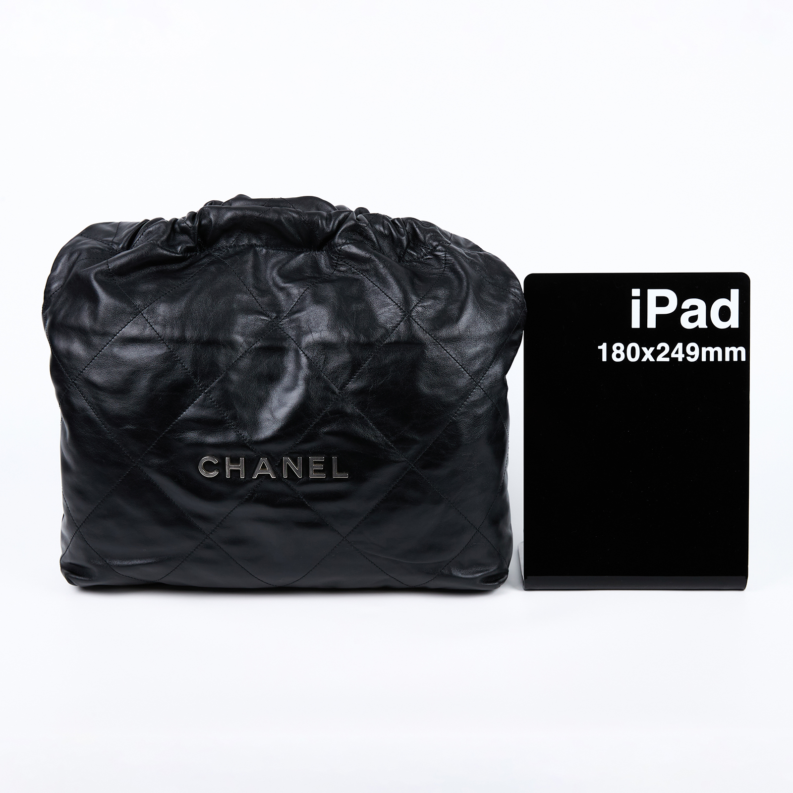 香奈兒 CHANEL 22 中型 束口包 AS3261 晶片款 黑銀22包中號 防塵袋/內袋