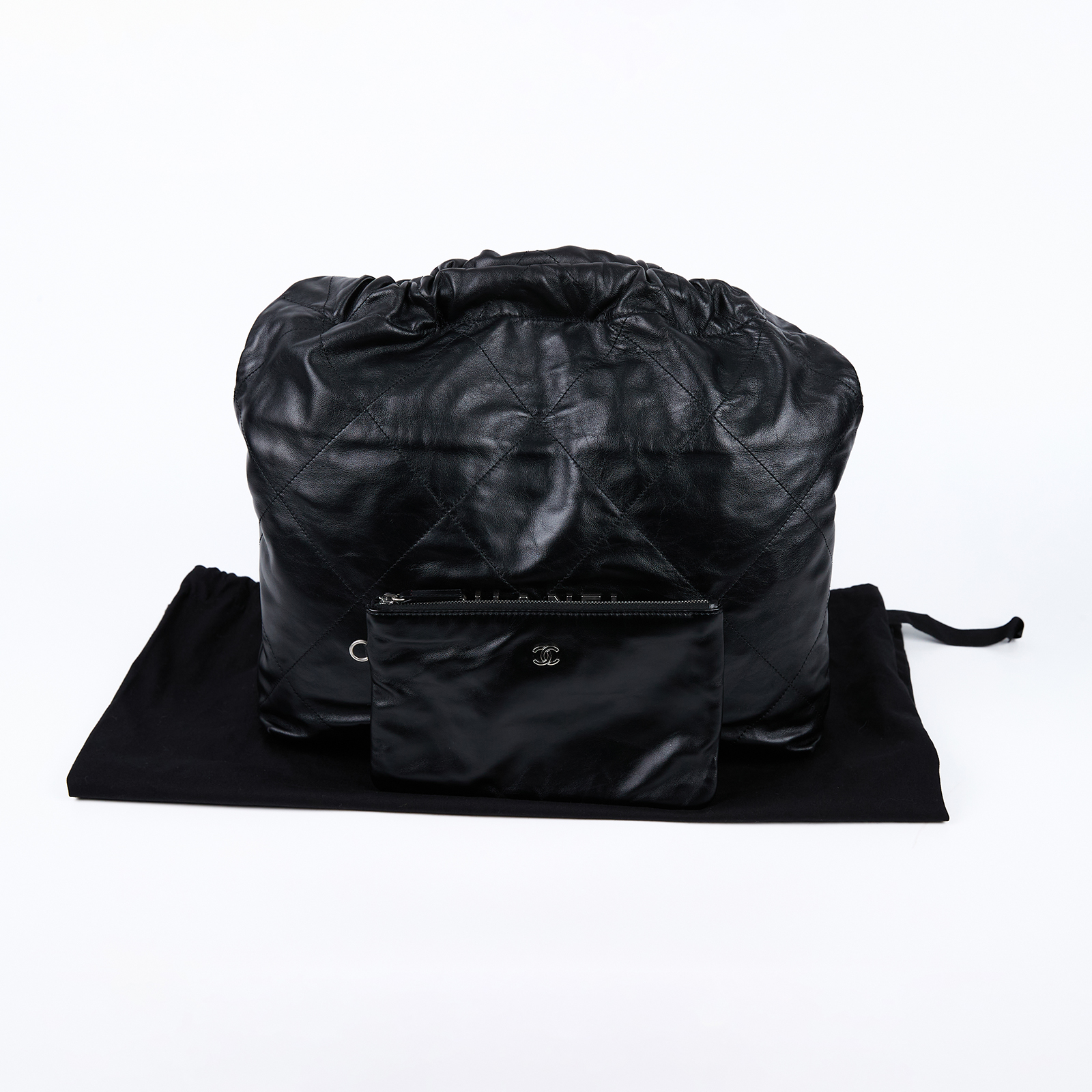 香奈兒 CHANEL 22 中型 束口包 AS3261 晶片款 黑銀22包中號 防塵袋/內袋
