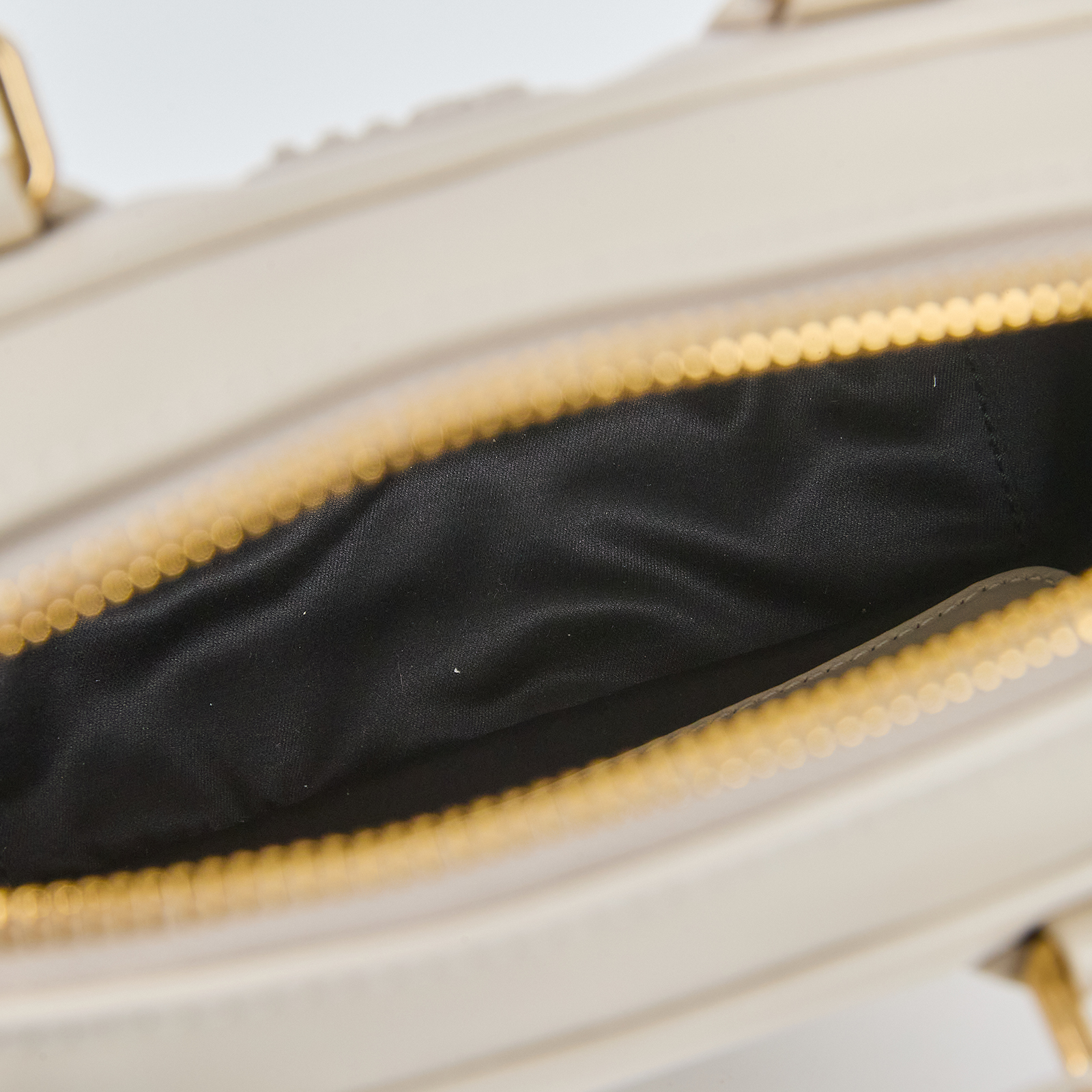 繆繆 MIU MIU Arcadie 皮革手袋 Arcadie leather bag 5BB123_ACR3 白ARCADIE皮革手袋 防塵袋/背帶/鎖組