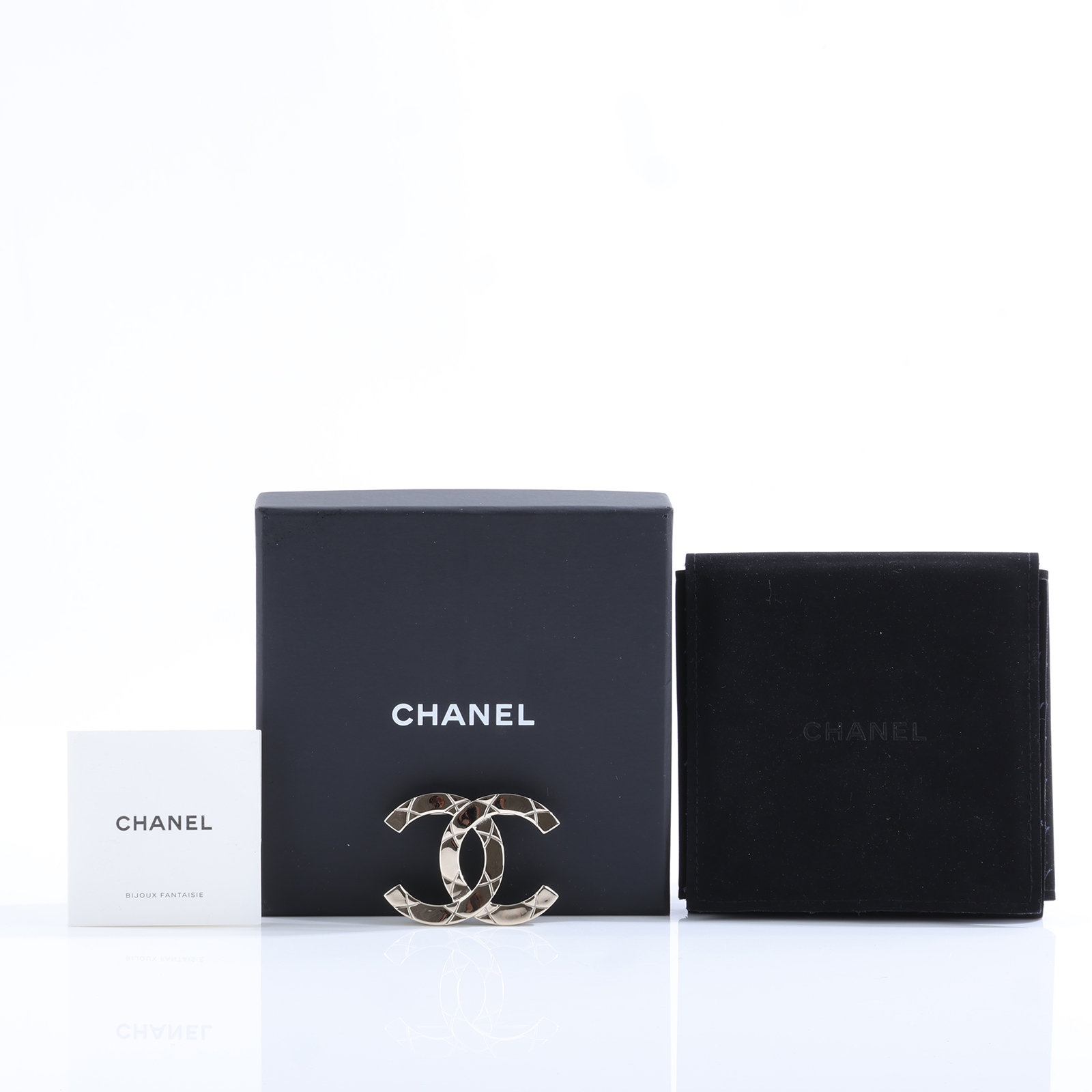 香奈兒 CHANEL 胸針 ABF263 B19941B25P 淡金菱格紋胸針 原廠盒子/內襯
