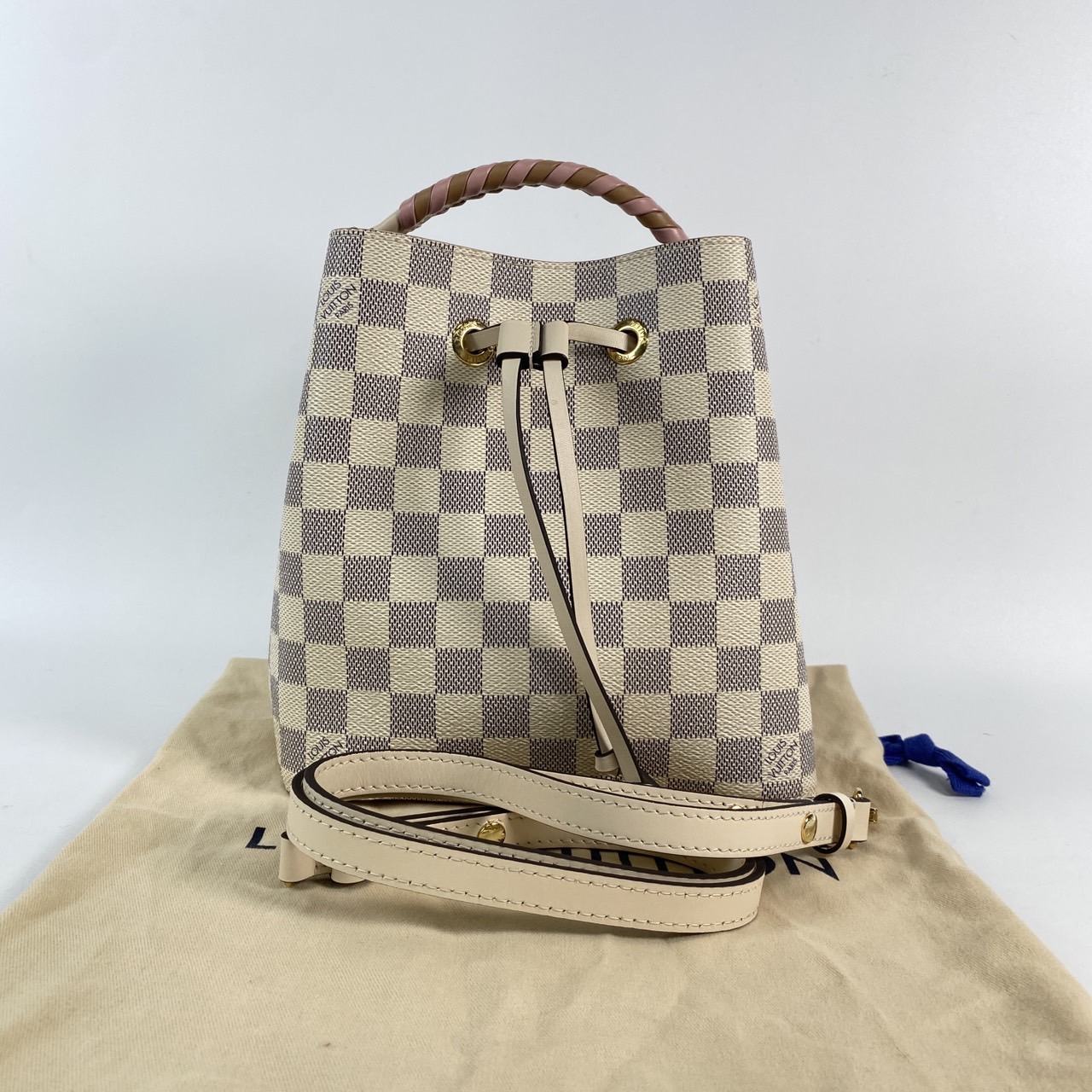 路易威登 LOUIS VUITTON NeoNoé BB 肩背 水桶包 壓花藍色 N45292 晶片款 白棋盤粉編織NEONOE BB 防塵袋