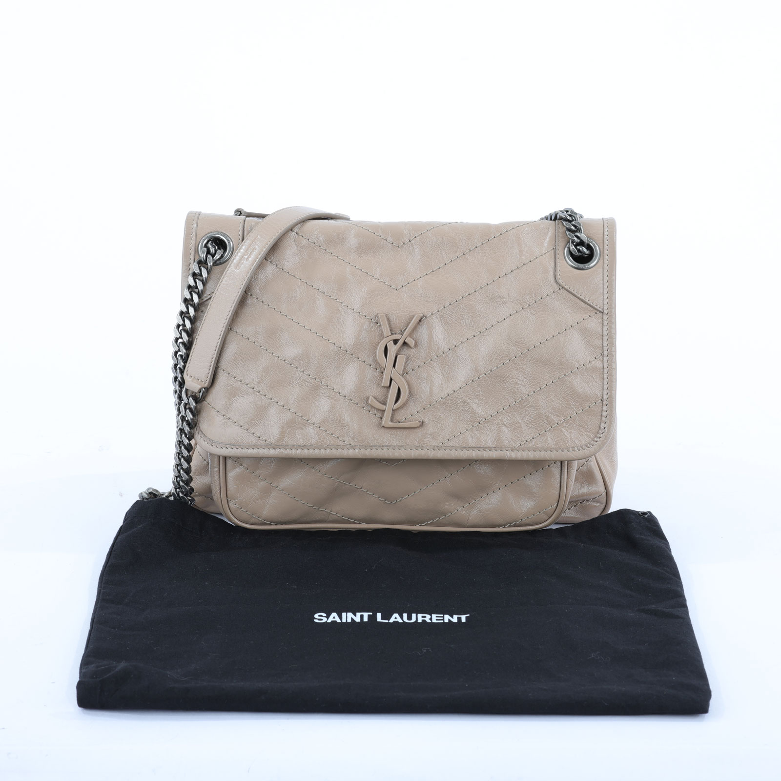 聖羅蘭 YSL SAINT LAURENT NIKI  復古皮革 山型紋 翻蓋 肩背包 中號 498894 奶茶色NIKI包 防塵袋