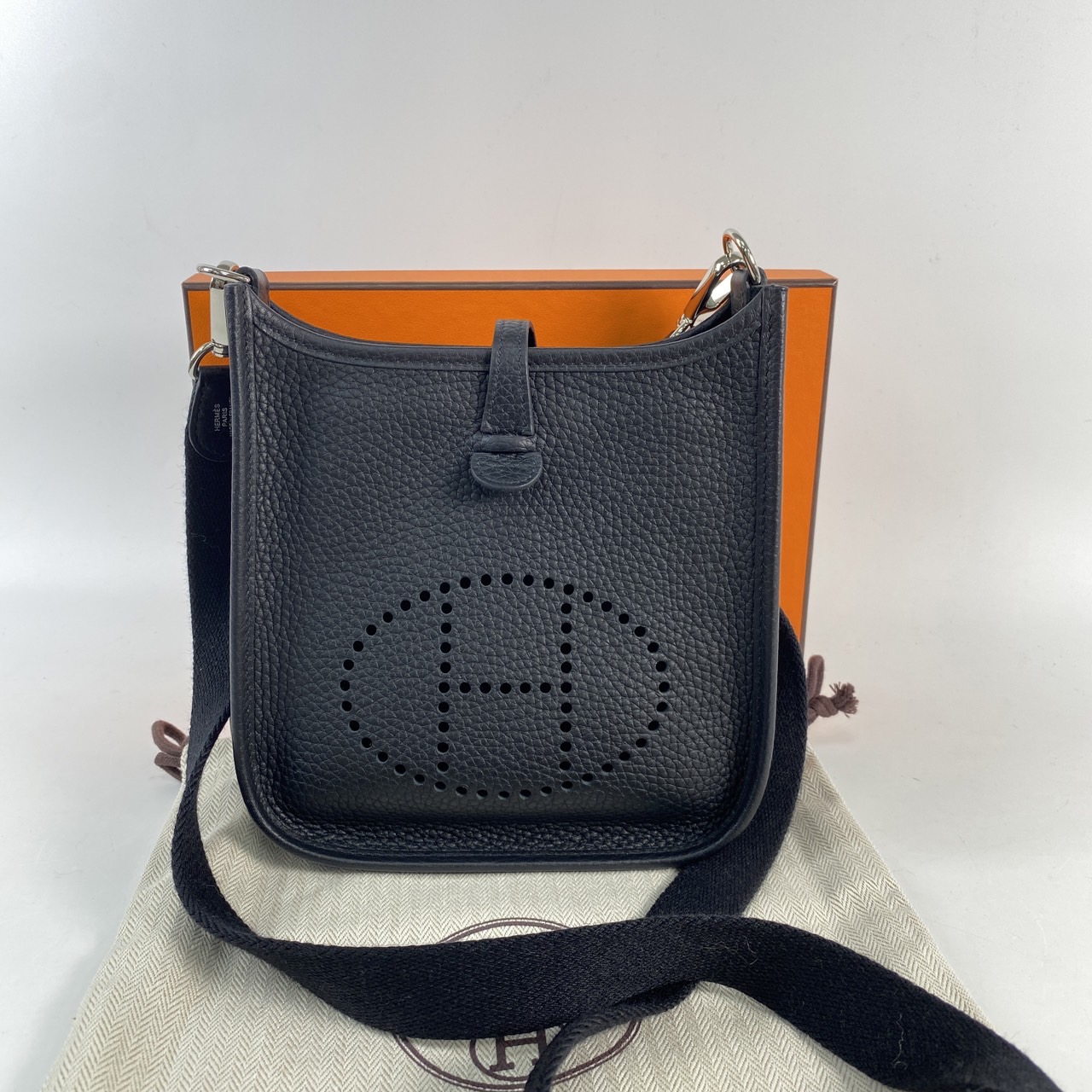 愛馬仕 Hermès Evelyne Bag Mini 伊芙琳包 Evelyne 16 EV16 D刻 黑MINI EVELYNE 原廠盒子/防塵袋