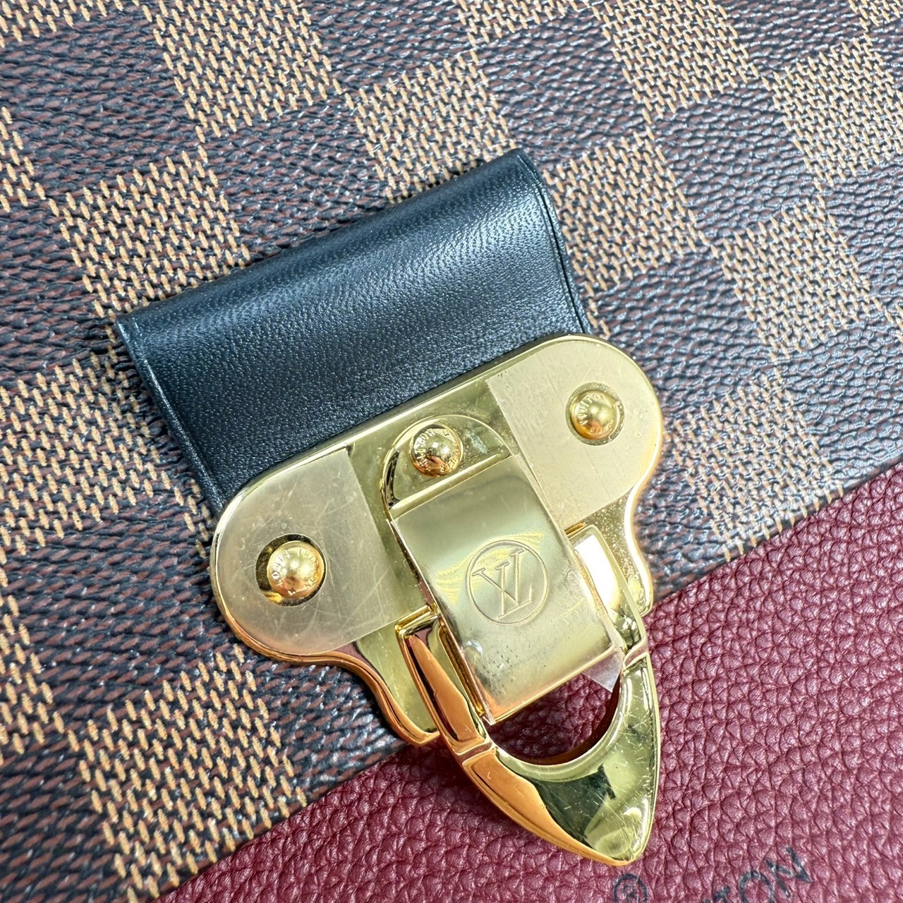 路易威登 LOUIS VUITTON Vavin 棋盤格 小號 鏈條 側背包 N40109 晶片款 棋盤格酒紅色VAVIN PM 防塵袋