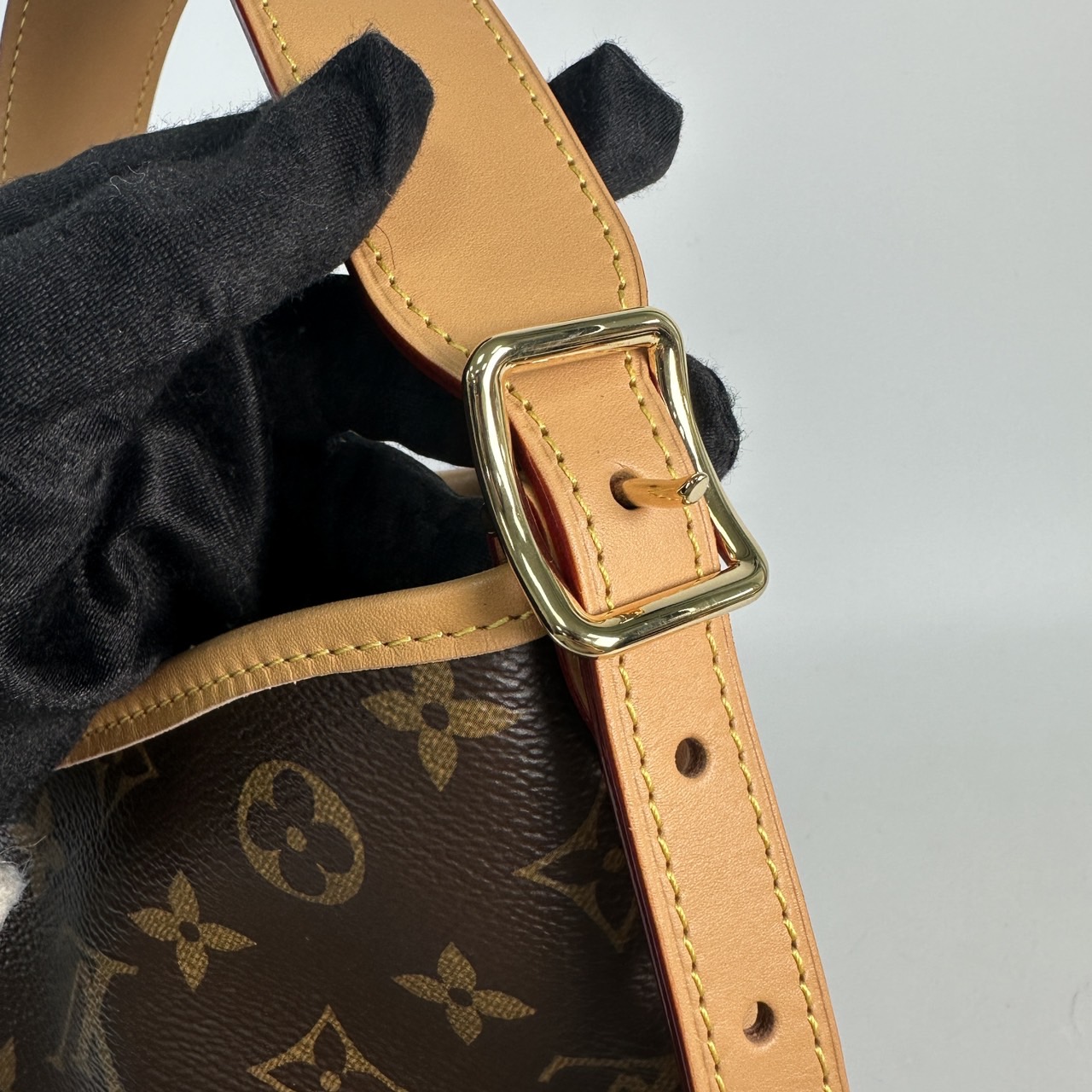 路易威登 LOUIS VUITTON CarryAll PM 原花 肩背包 M46203 晶片款 　原花CARRYALL PM 防塵袋/購買證明