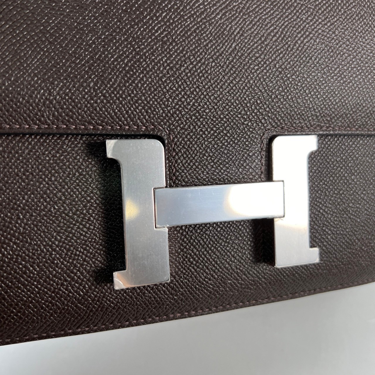 愛馬仕 Hermès Constance Bag 康康包 24 CN24 Y刻 烏木色CONSTANCE24 原廠盒子/防塵袋