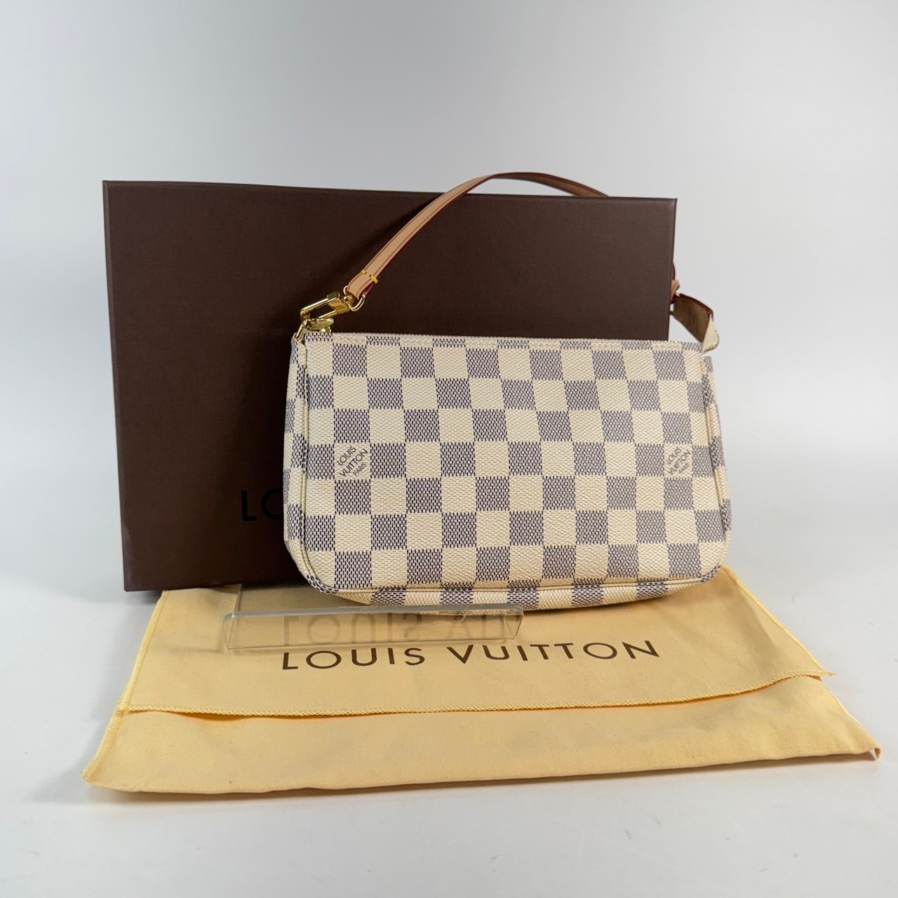 路易威登 LOUIS VUITTON Pochette Accessoires 單肩 手提包 N51986 白棋盤手提包 原廠盒子/防塵袋