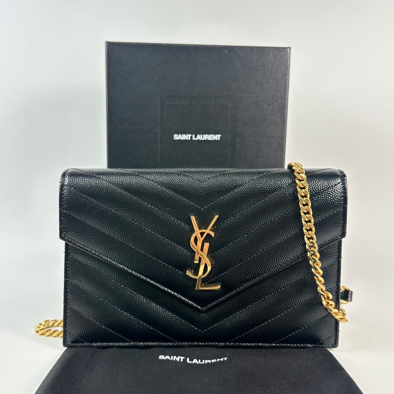 聖羅蘭 YSL SAINT LAURENT 山形紋 隨身錢包 695108BOW01 黑荔枝魚子醬WOC 防塵袋/原廠盒子