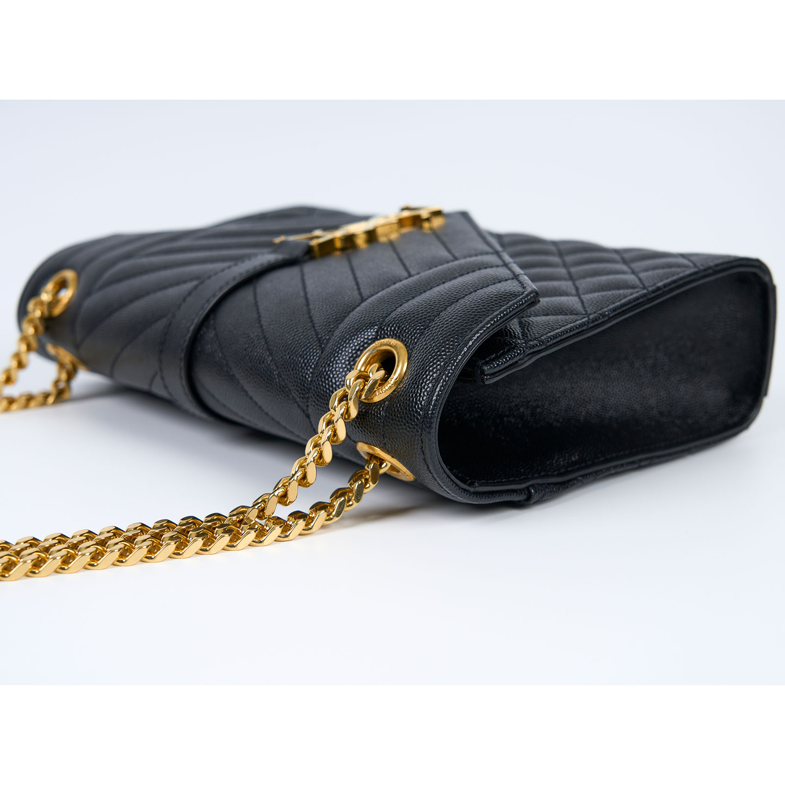 聖羅蘭 YSL SAINT LAURENT Envelope 粒面絎縫皮革 中型 信封袋 600185BOW91 黑金LOGO鍊包 防塵袋