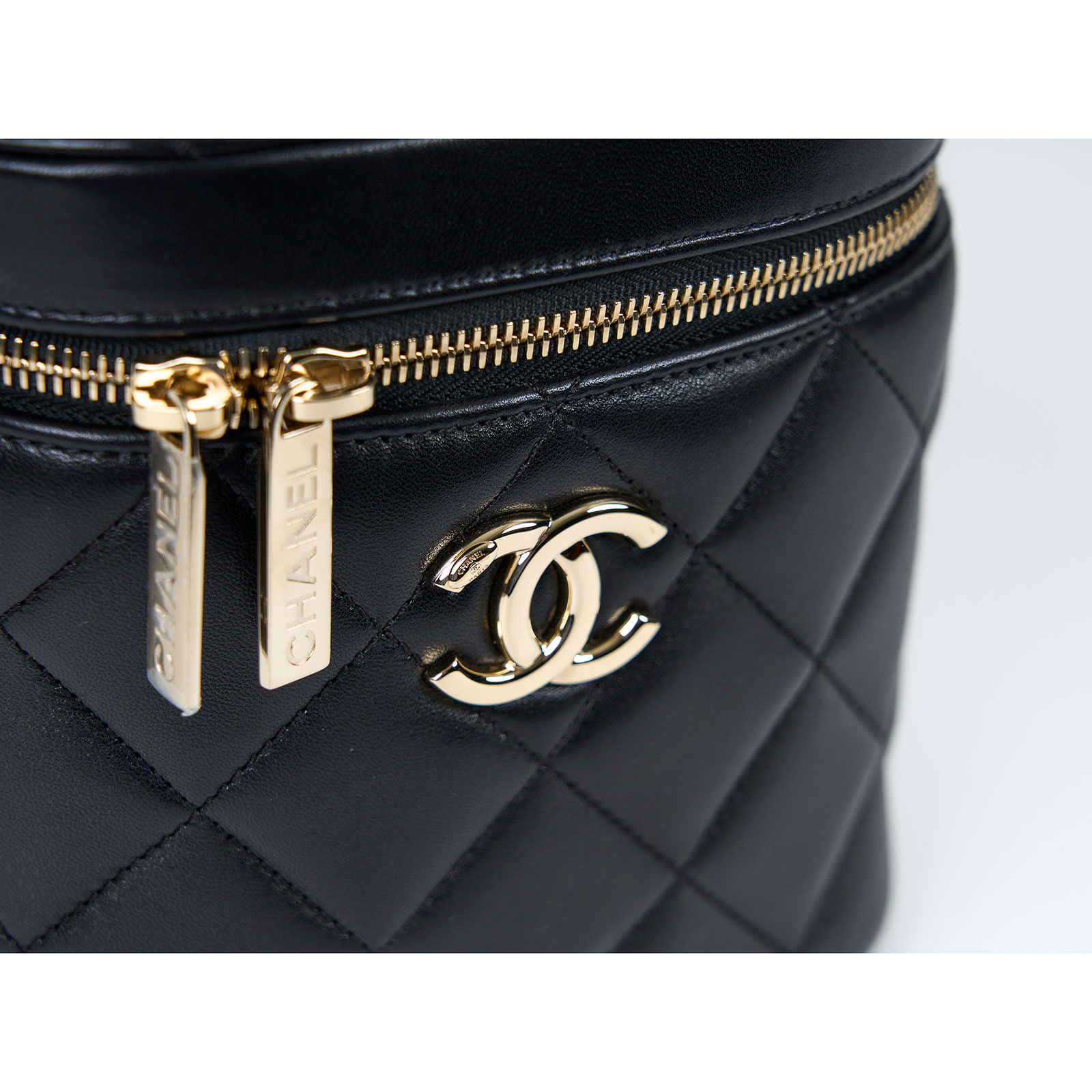 香奈兒 CHANEL Vanity Case Handle 斜背 手提 化妝箱  29開 黑羊TRENDY CC VANITY 防塵袋/保證卡