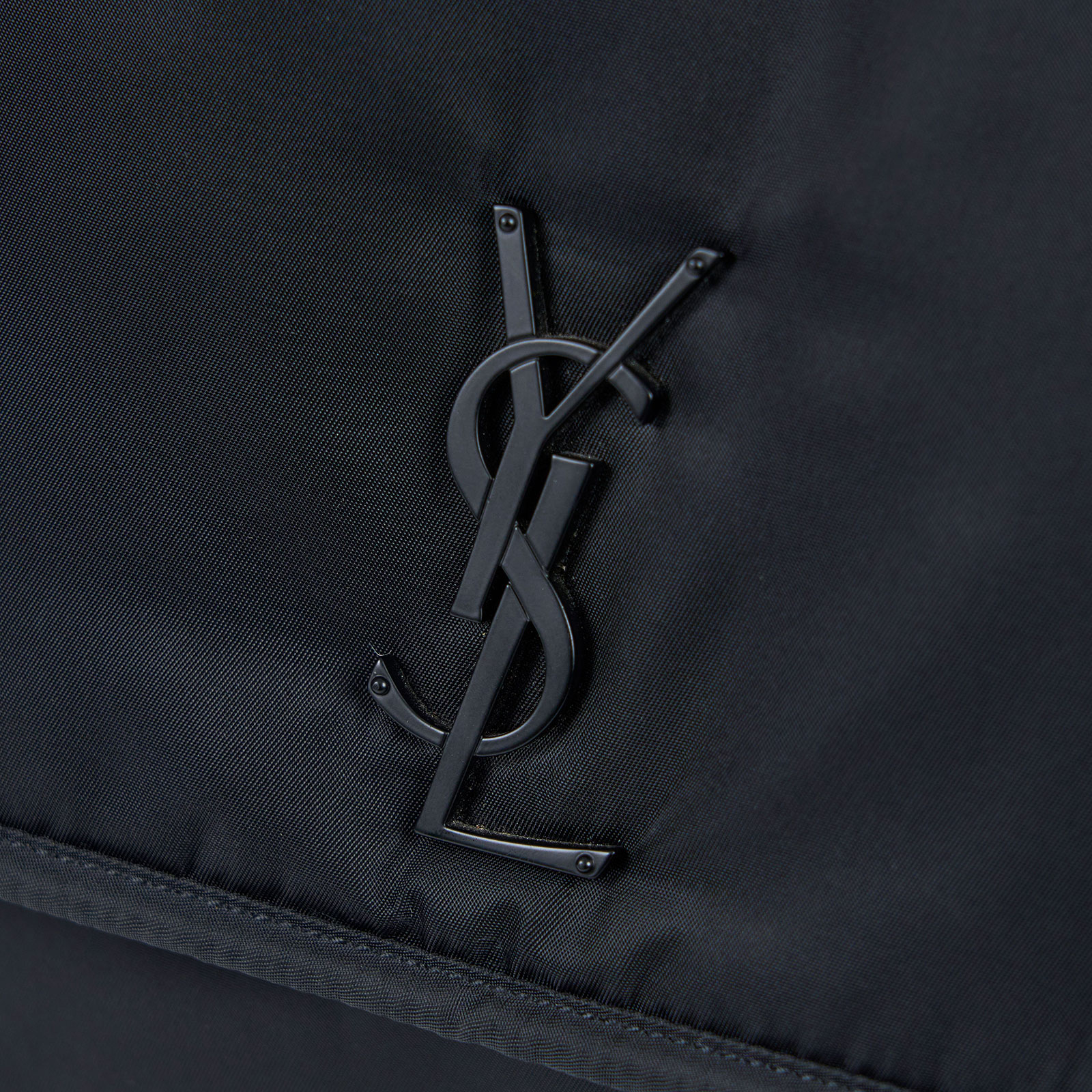 聖羅蘭 YSL SAINT LAURENT niki econyl 郵差袋 757146FACKH 黑尼龍郵差包 原廠盒子/防塵袋/購買證明