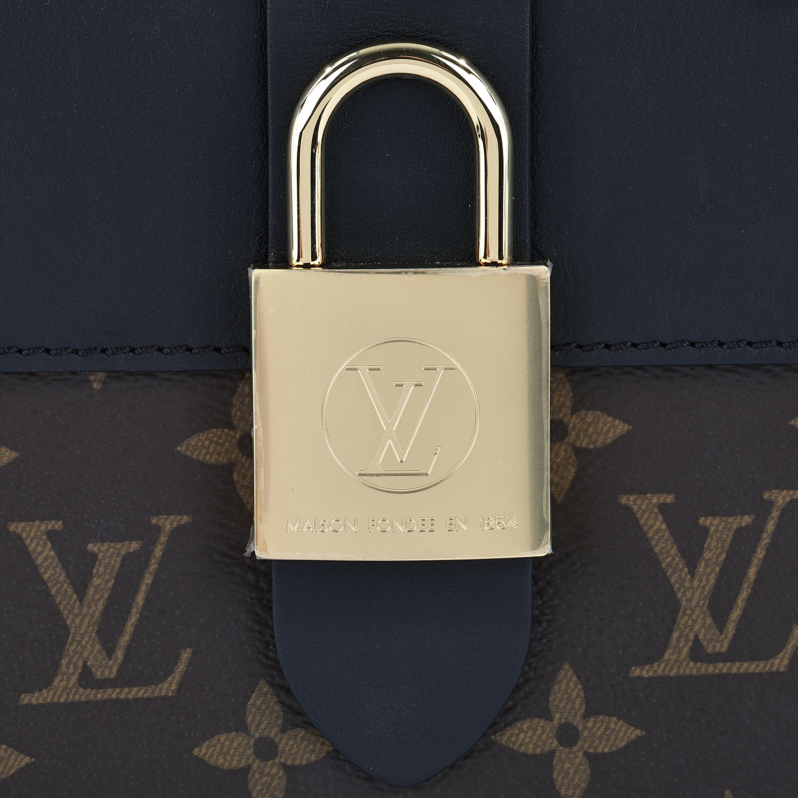 路易威登 LOUIS VUITTON Locky BB 手提包 黑色 M44141 晶片款 原花Locky BB 原廠盒子/防塵袋/背帶