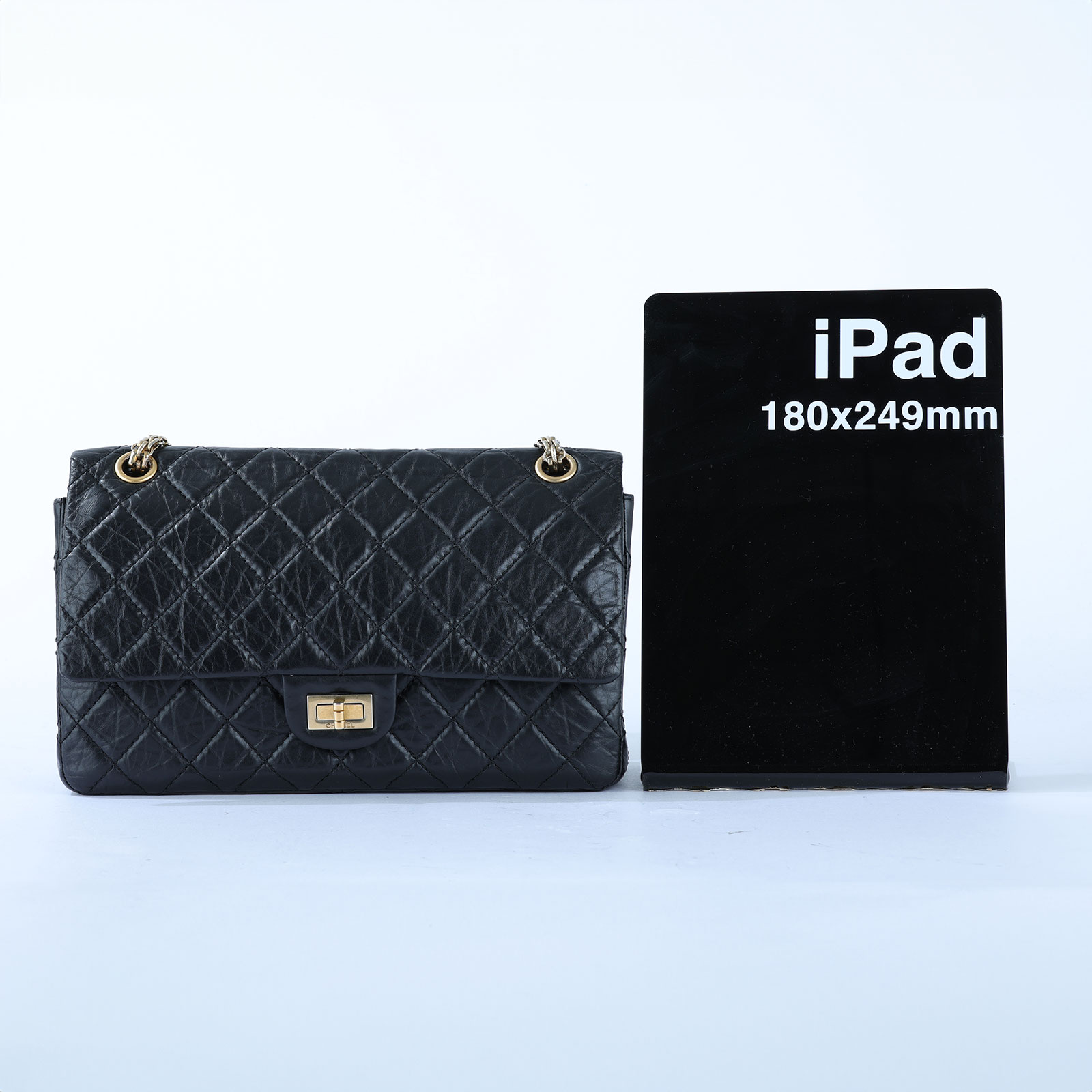 香奈兒 CHANEL 2.55 大型口蓋包 A37587 12開黑金仿舊牛2.55 28CM 原廠盒子