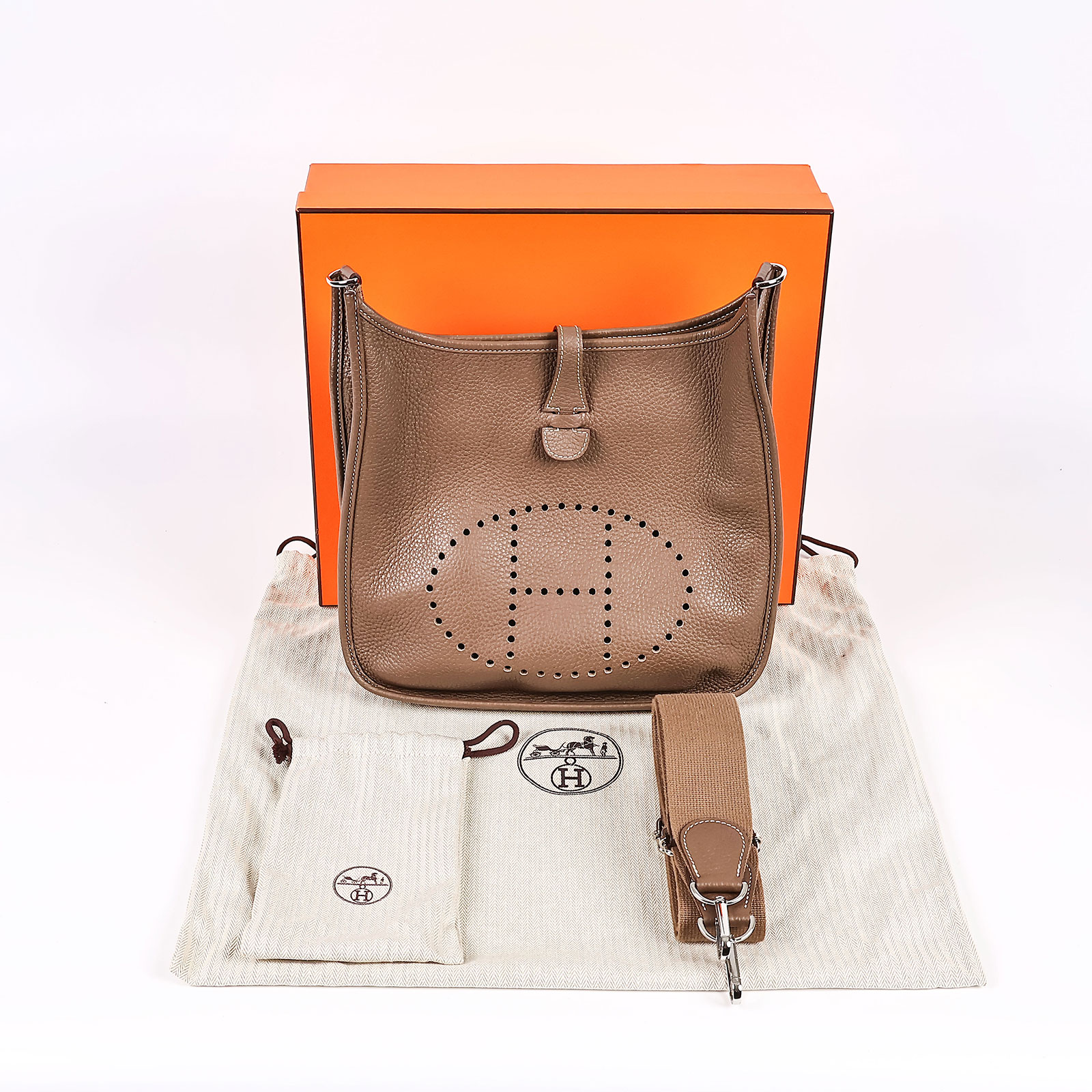 愛馬仕 Hermès Evelyne Bag 伊芙琳包 29 EV29 C刻 大象灰 EVELYNE 29 背帶/原廠盒子/防塵袋