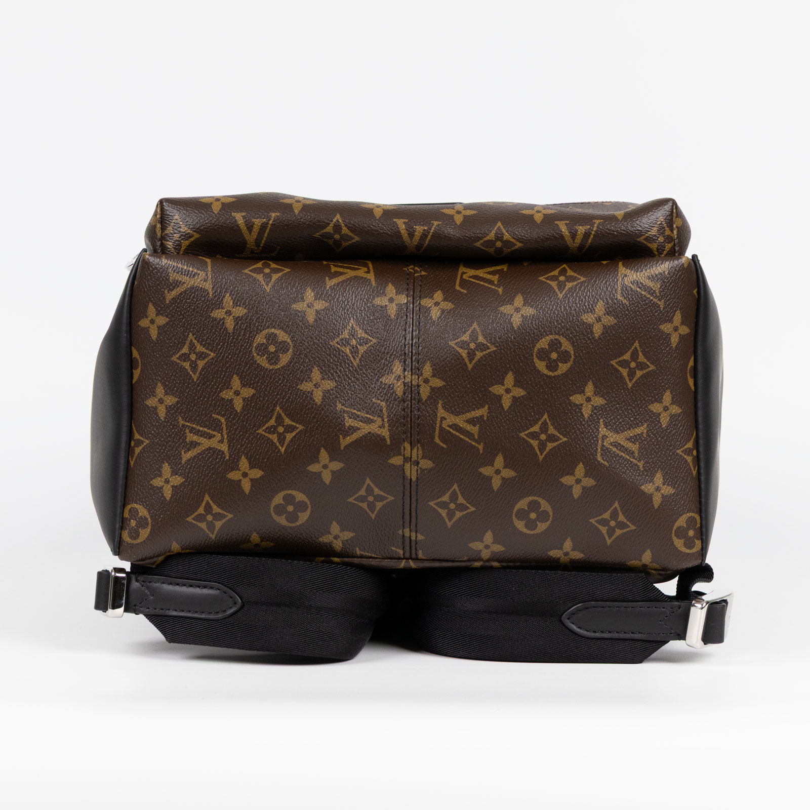 路易威登 LOUIS VUITTON Discovery PM 背包 M46684 晶片款 Discovery PM 背包 防塵袋/購買證明
