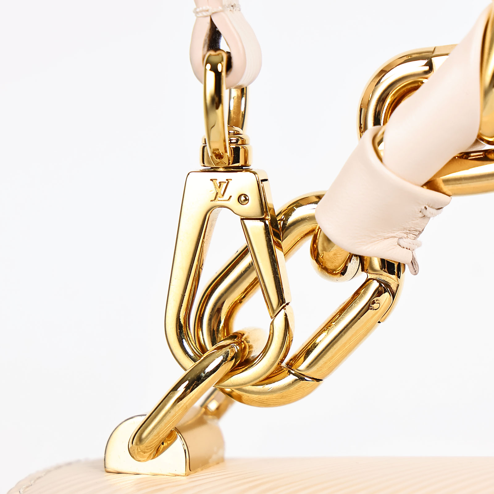 路易威登 LOUIS VUITTON Twist PM Epi粒面皮革 單肩包 M22373 晶片款 米白Twist PM 原廠盒子/防塵袋/鏡子