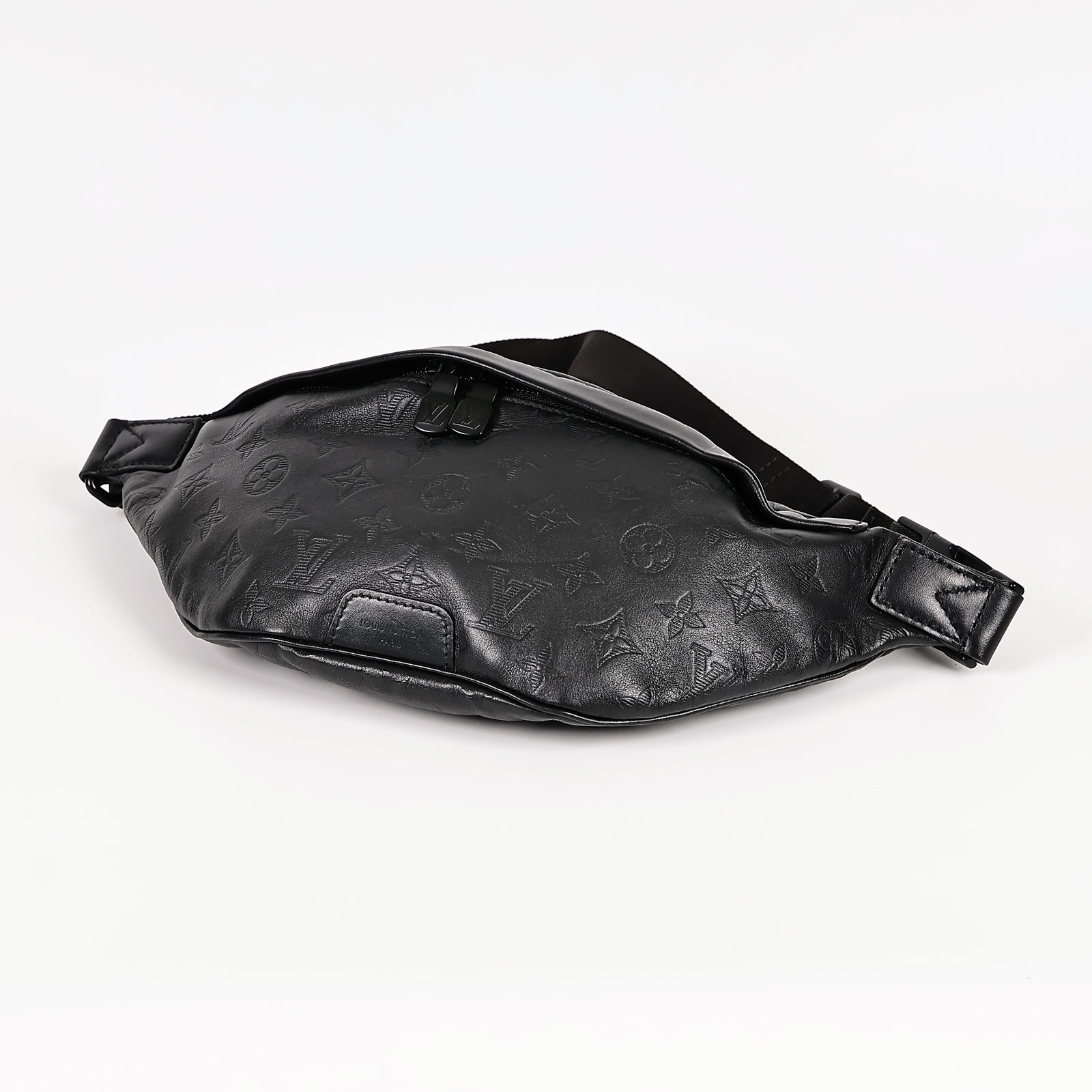 路易威登 LOUIS VUITTON Discovery PM 腰包 小牛皮 黑色 M46036 晶片款  原廠盒子/防塵袋/購買證明