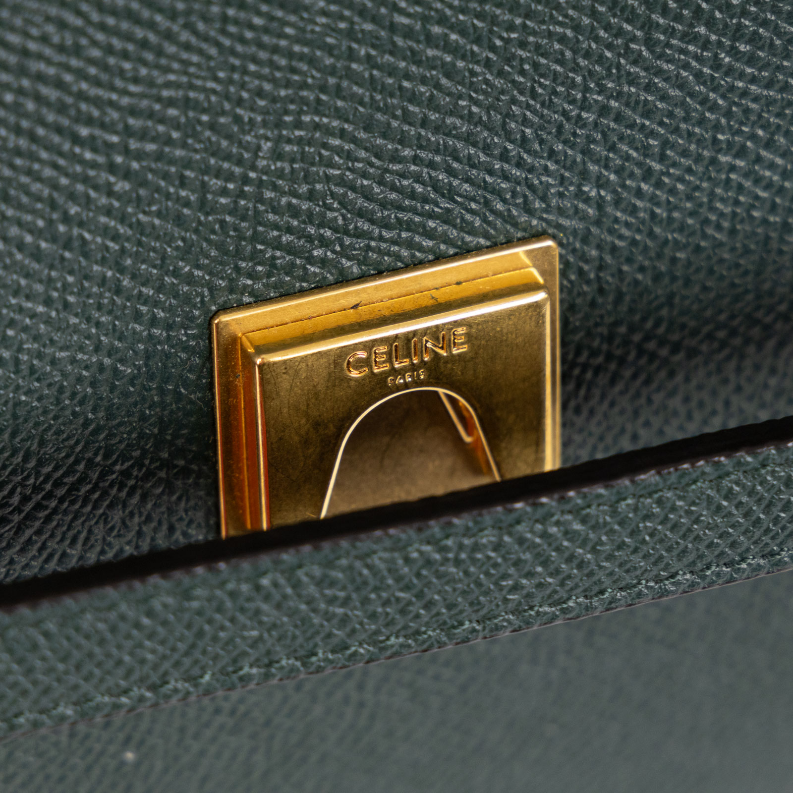 思琳 CELINE Belt 珠地小牛皮 小巧型 肩背 手提 鯰魚包  189153 墨綠MICRO  BELT 防塵袋