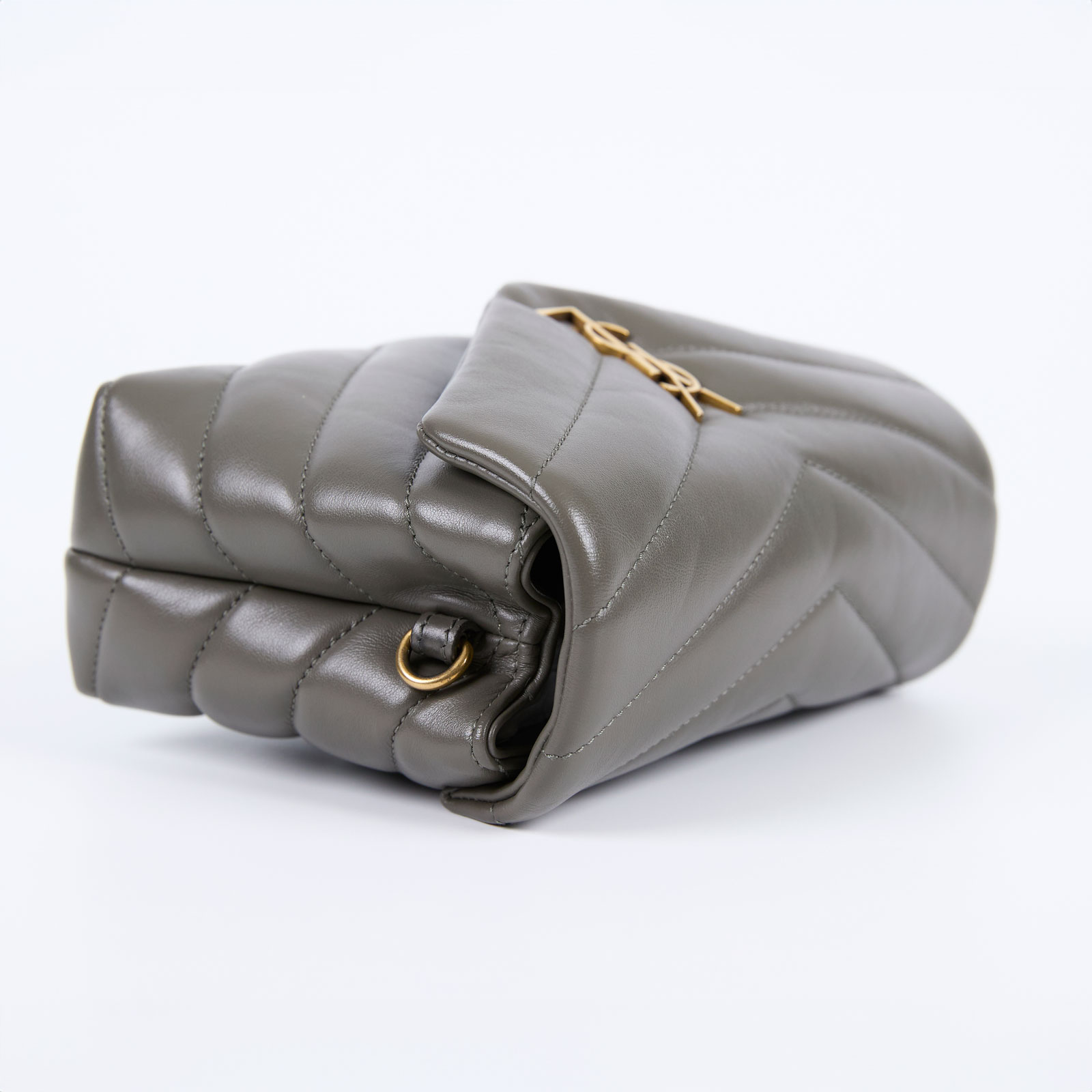 聖羅蘭 YSL SAINT LAURENT Loulou 絎縫 皮革 TOY 手袋 678401DV706 灰綠LOU LOU TOY 防塵袋