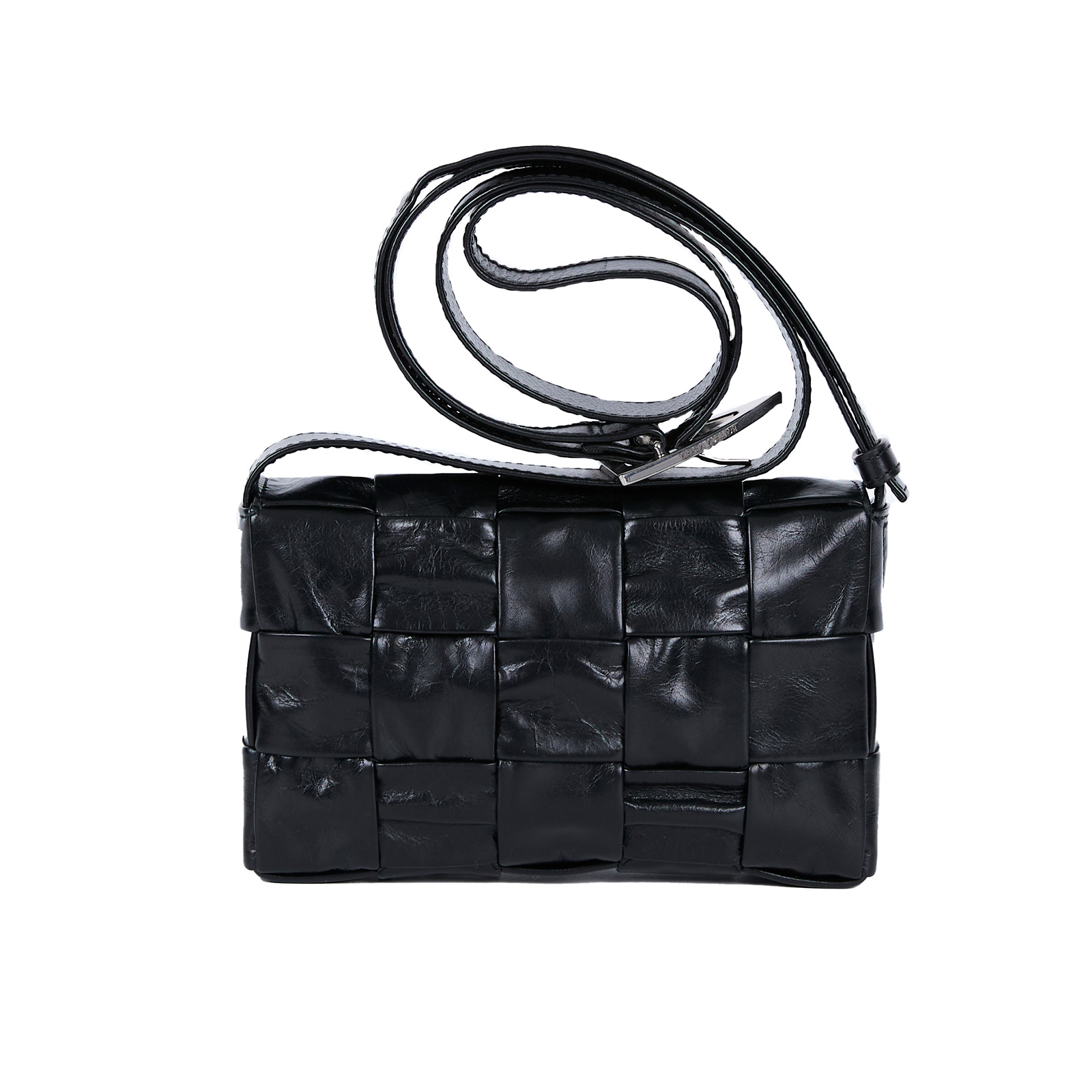 寶緹嘉 BOTTEGA VENETA Small Cassette 斜背包 小型 717587 黑油蠟皮CASSETTE 3X5 防塵袋