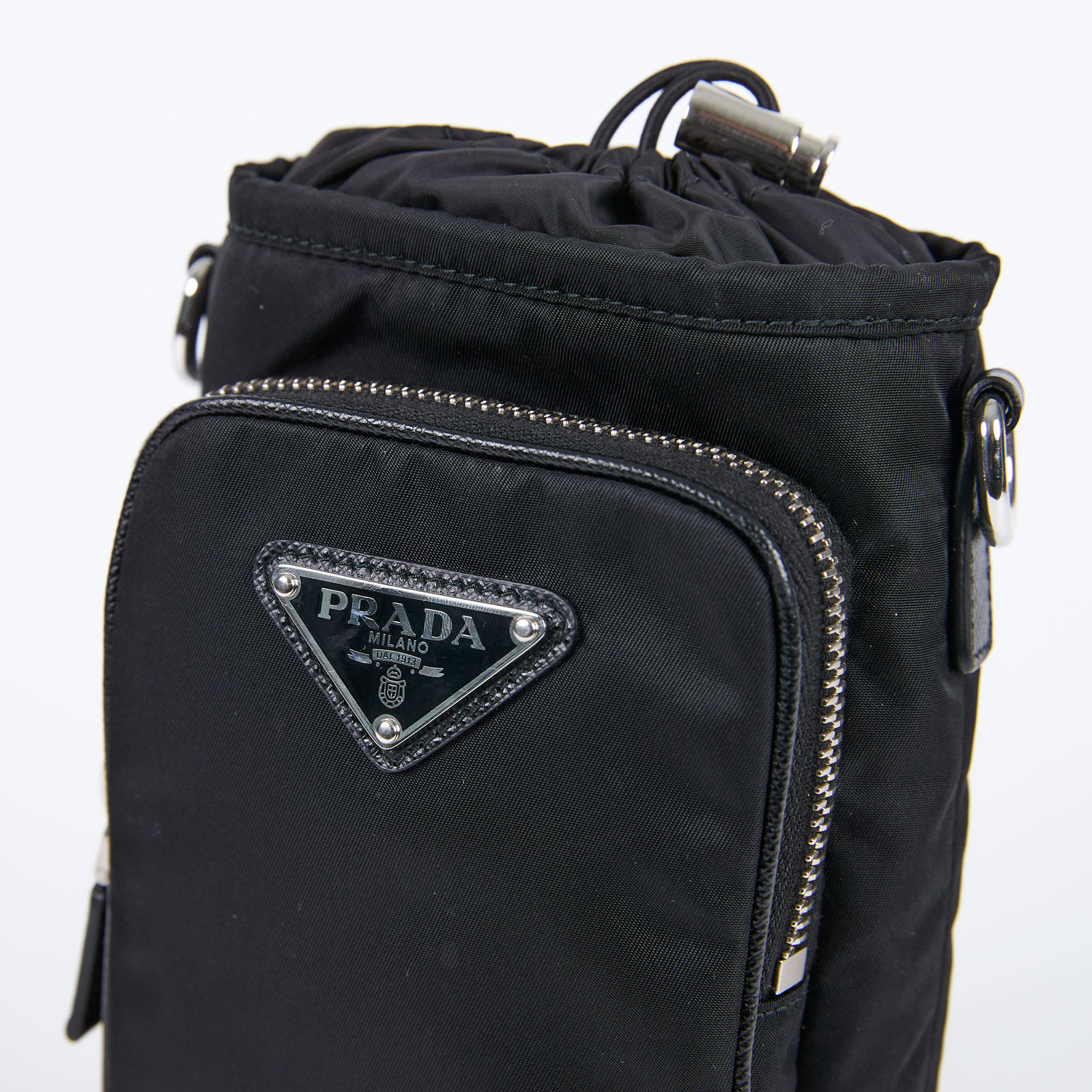 普拉達 PRADA Re-Nylon 智能手機保護套 2ZH155_2DMI 黑尼龍手機包 原廠盒子/保證卡