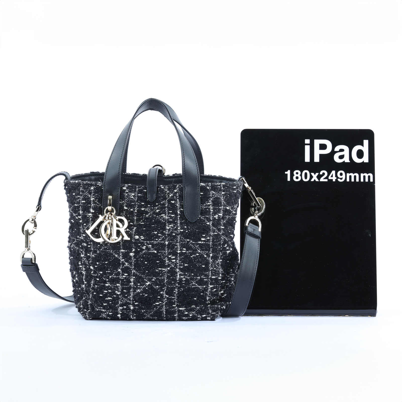 迪奧 CHRISTIAN DIOR Dior Toujours 小型直式托特包 M2835ODFG 黑毛呢籐格Dior Toujours 小款 防塵袋