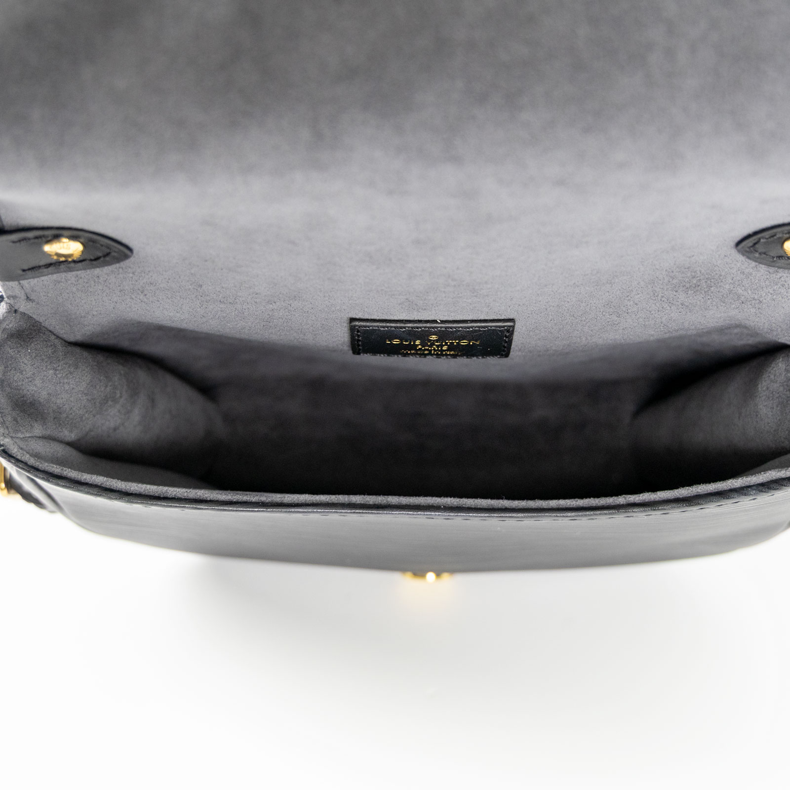 路易威登 LOUIS VUITTON Saumur BB  黑色 Epi紋理牛皮 手提 馬鞍斜背包 M23469 晶片款 黑EPI SAUMUR BB 無附屬品