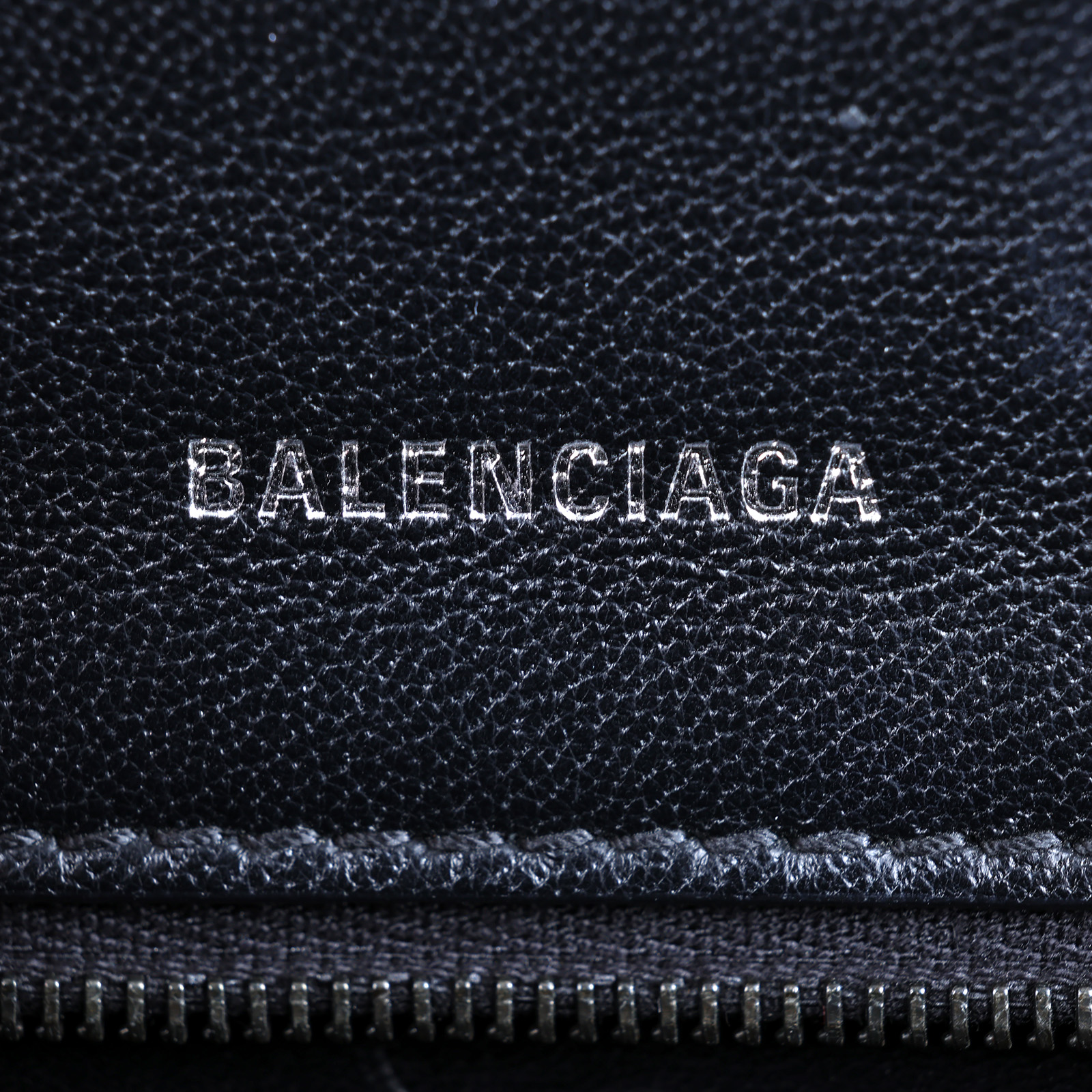 巴黎世家 BALENCIAGA Hourglass Small 手提包 Aya Nakamura 聯名  黑鱷魚壓紋HOURGLASS S號 背帶