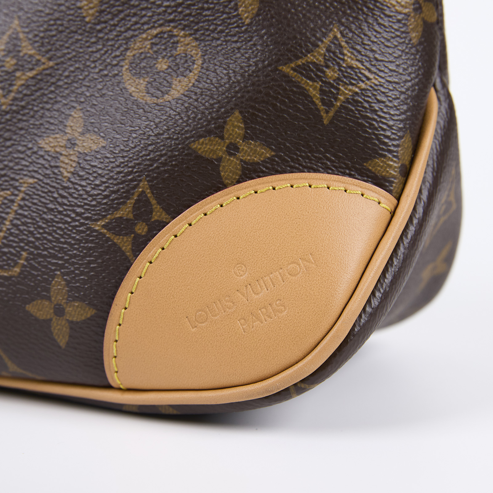 路易威登 LOUIS VUITTON Boulogne 牛角包 手提 斜肩背包 M45832 晶片款 棕原花Boulogne牛角包 原廠盒子/防塵袋