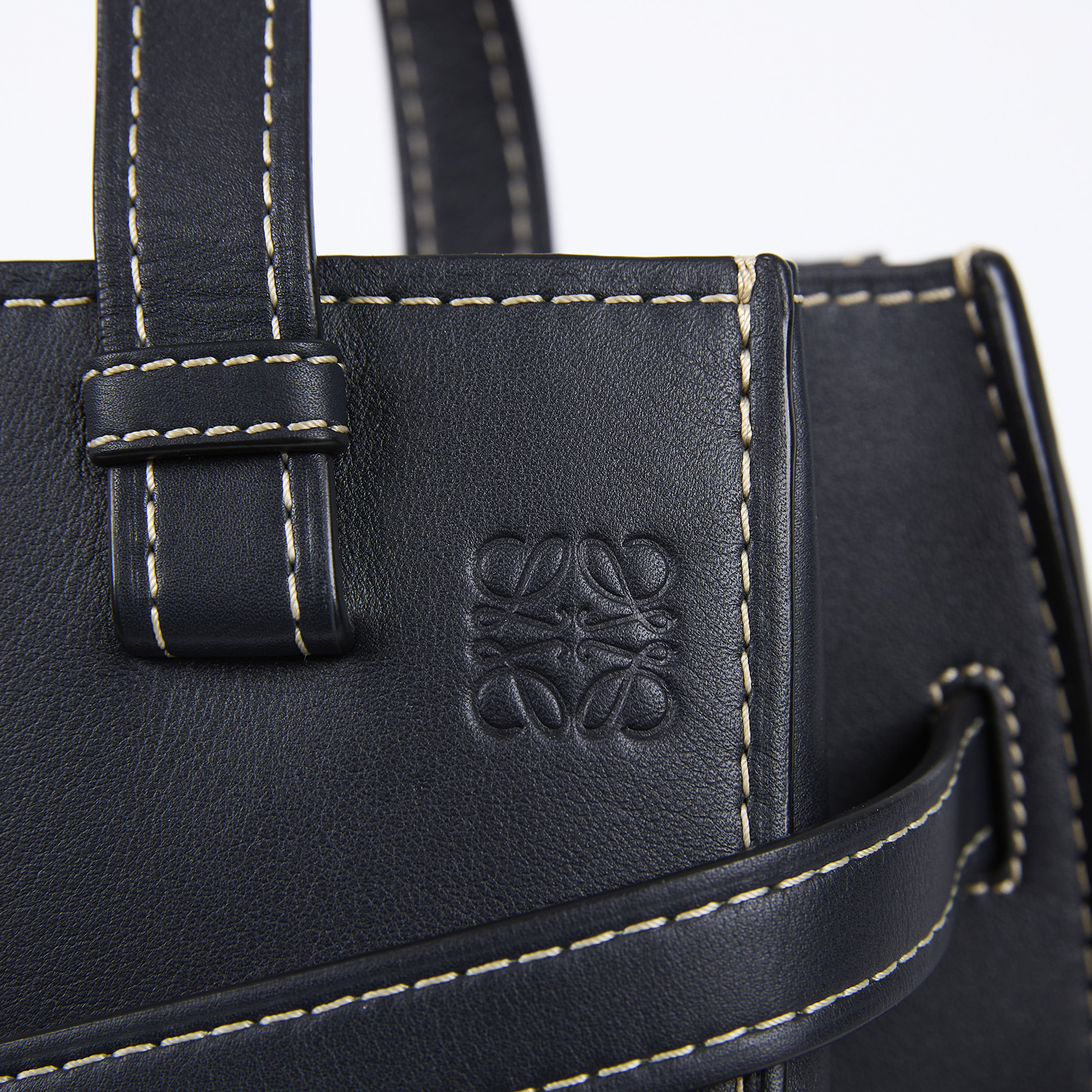 羅意威 LOEWE Gate Top Handle 手提包 321.12.U61 黑皮革GATE TOP HANDLE 無附屬品