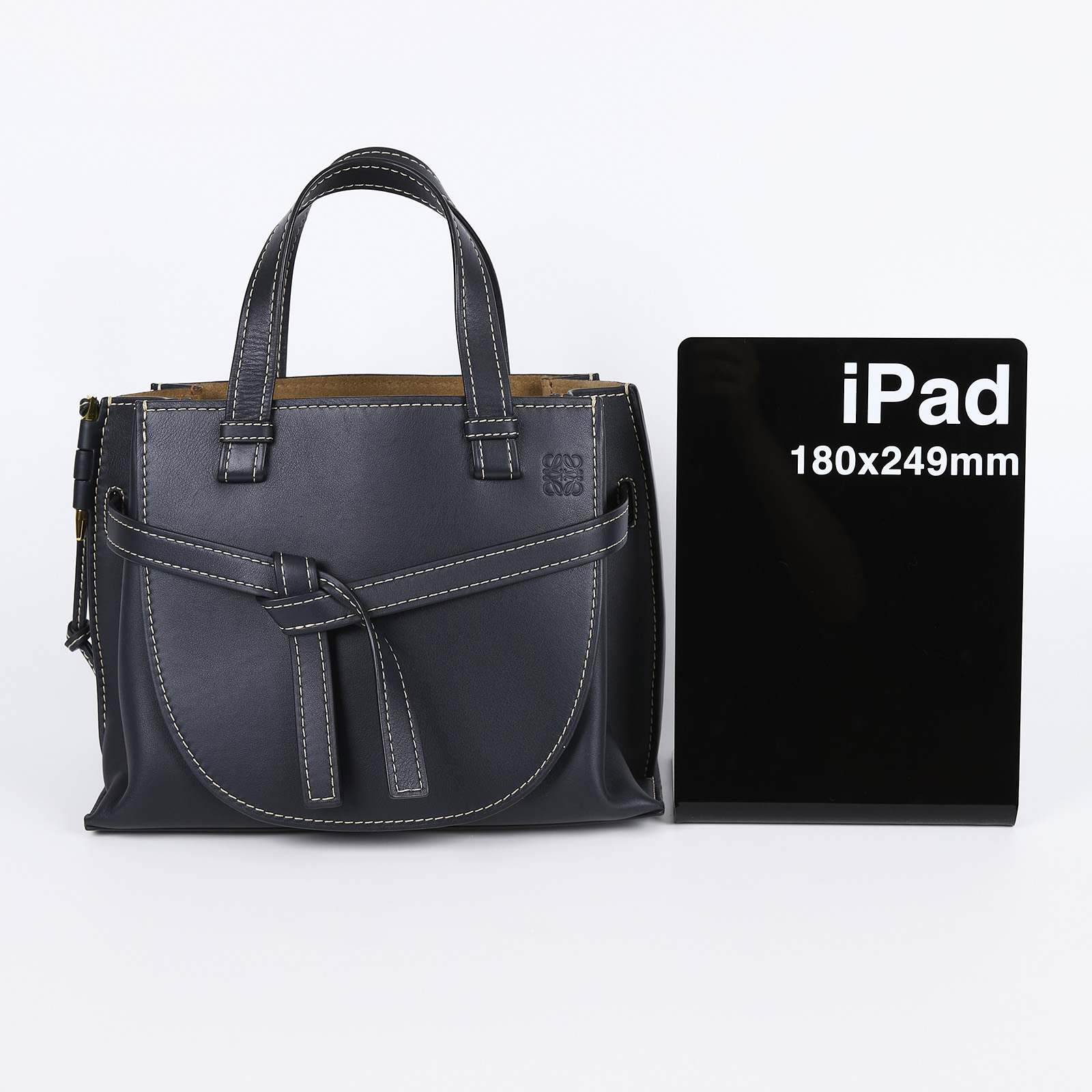 羅意威 LOEWE Gate Top Handle 手提包 321.12.U61 黑皮革GATE TOP HANDLE 無附屬品