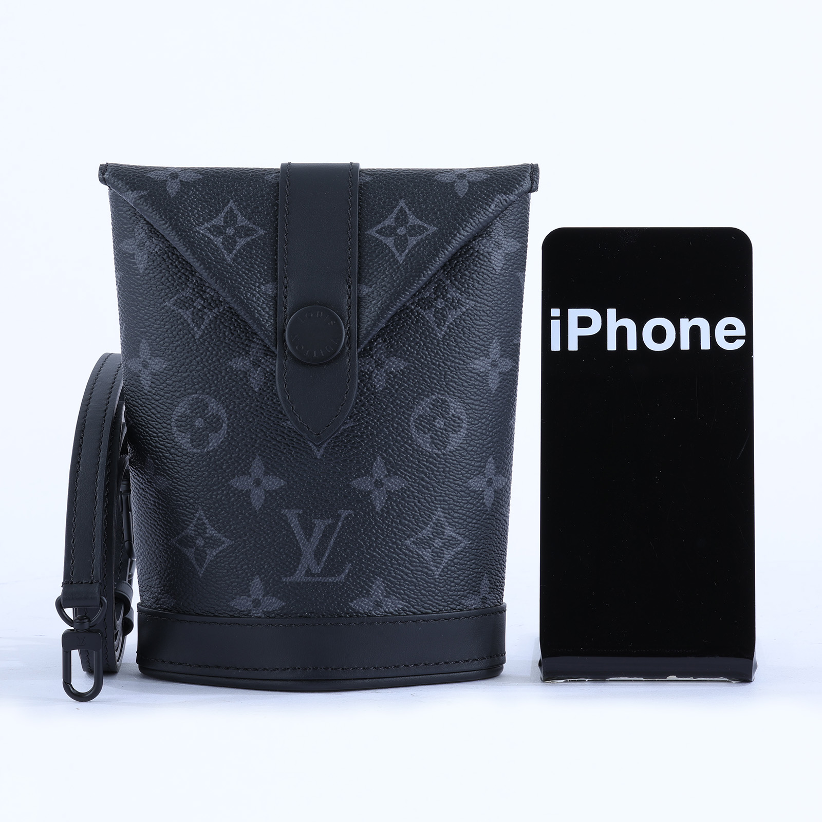 路易威登 LOUIS VUITTON Envelope Pouch 隨身包 M11613 晶片款 黑原花Envelope Pouch 防塵袋/原廠盒子/購買證明