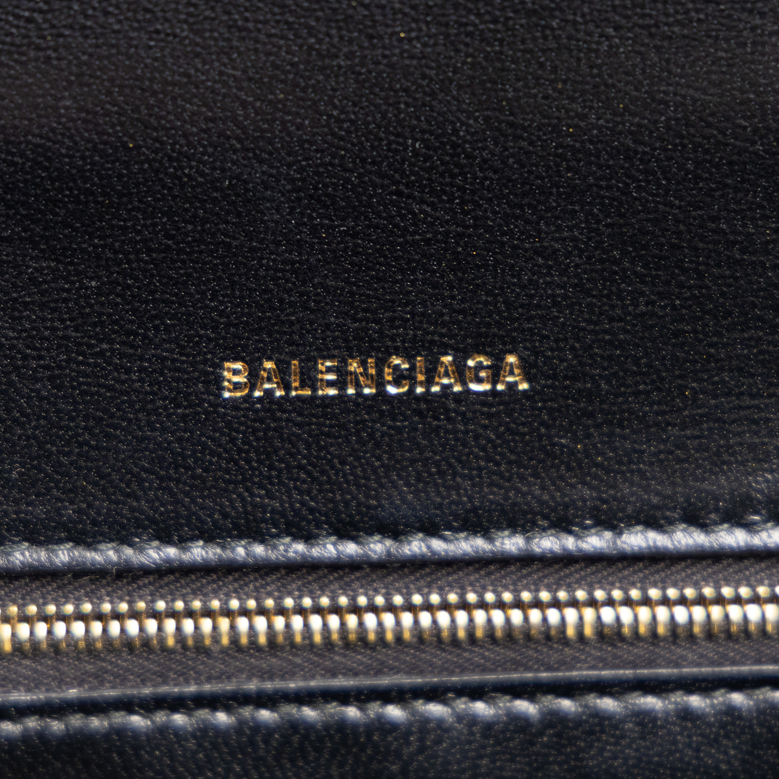 巴黎世家 BALENCIAGA Hourglass 手提包 小型 5935461QJ4M 黑沙漏包 HOURGLASS 防塵袋