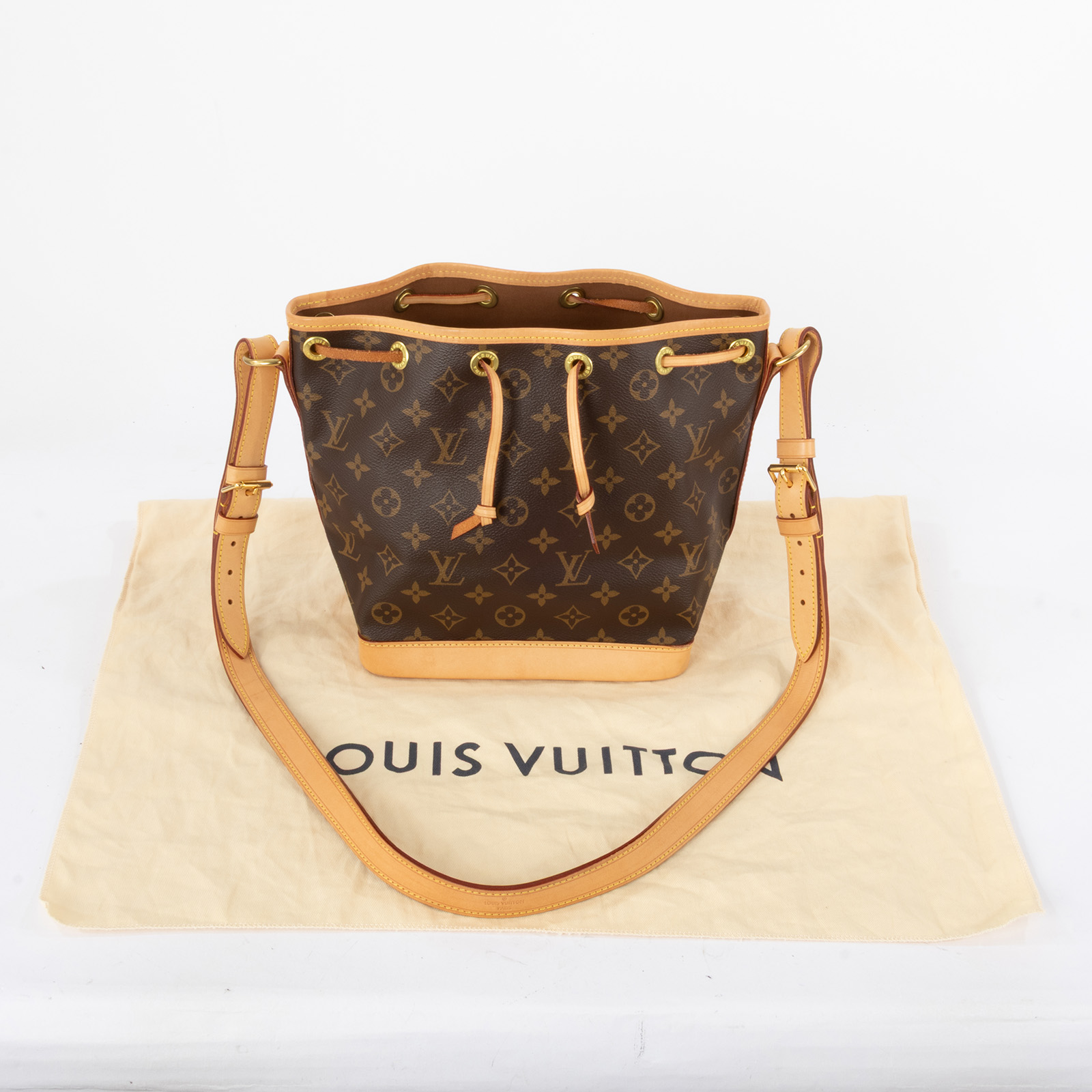 路易威登 LOUIS VUITTON Noé BB 原花 束口水桶包 M40817 晶片款 原花NOE BB 防塵袋