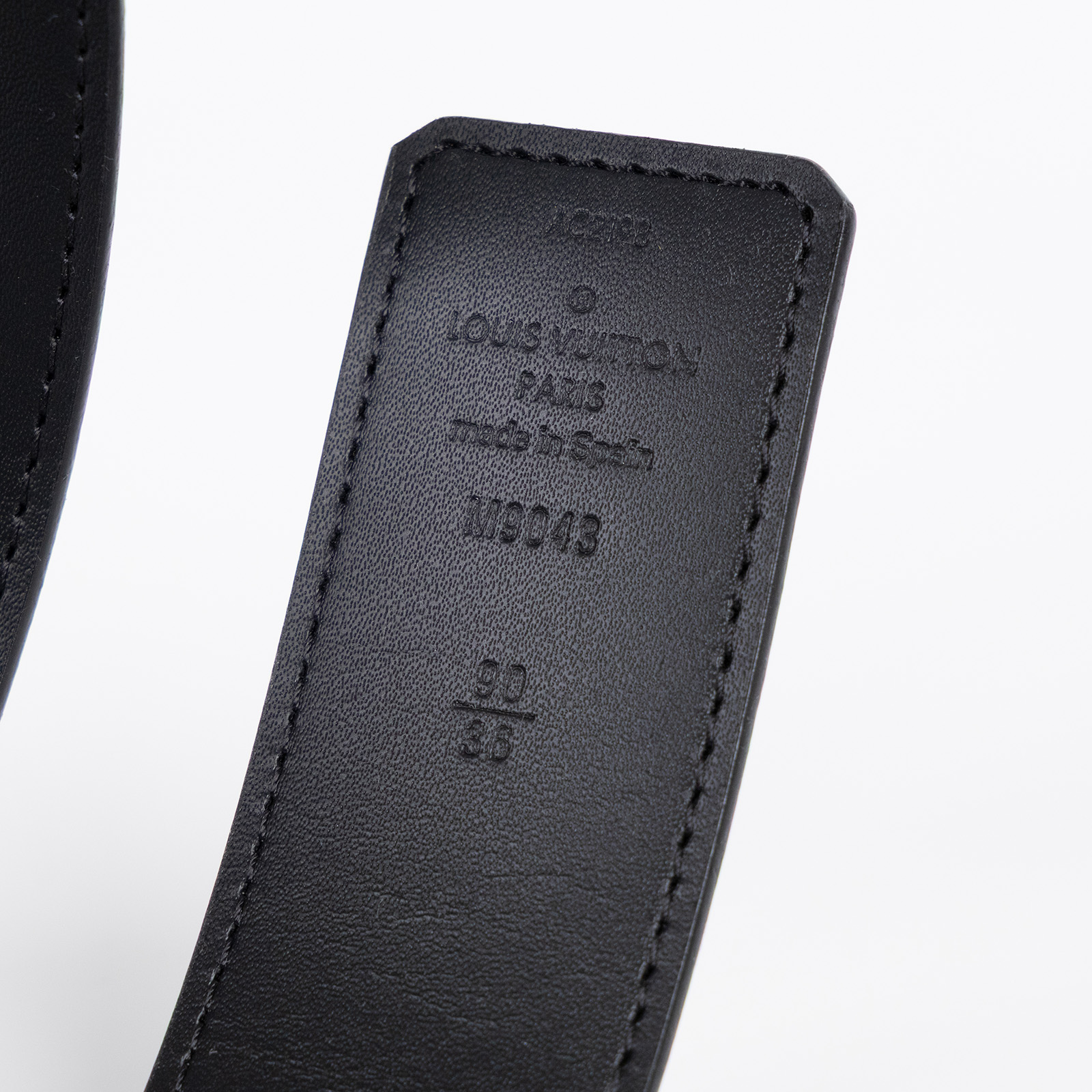 路易威登 LOUIS VUITTON LV Initiales 40毫米 雙面皮帶 M9043U 黑原花INITIALES 40毫米雙面皮帶 防塵袋/原廠盒子