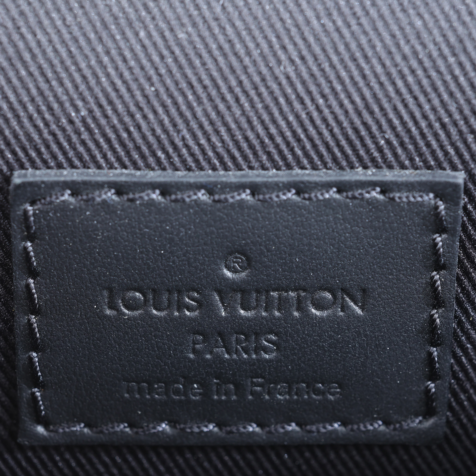 路易威登 LOUIS VUITTON Steamer 隨身 錢包 黑色 M81746 晶片款 黑原花壓紋STEAMER肩背包 無附屬品